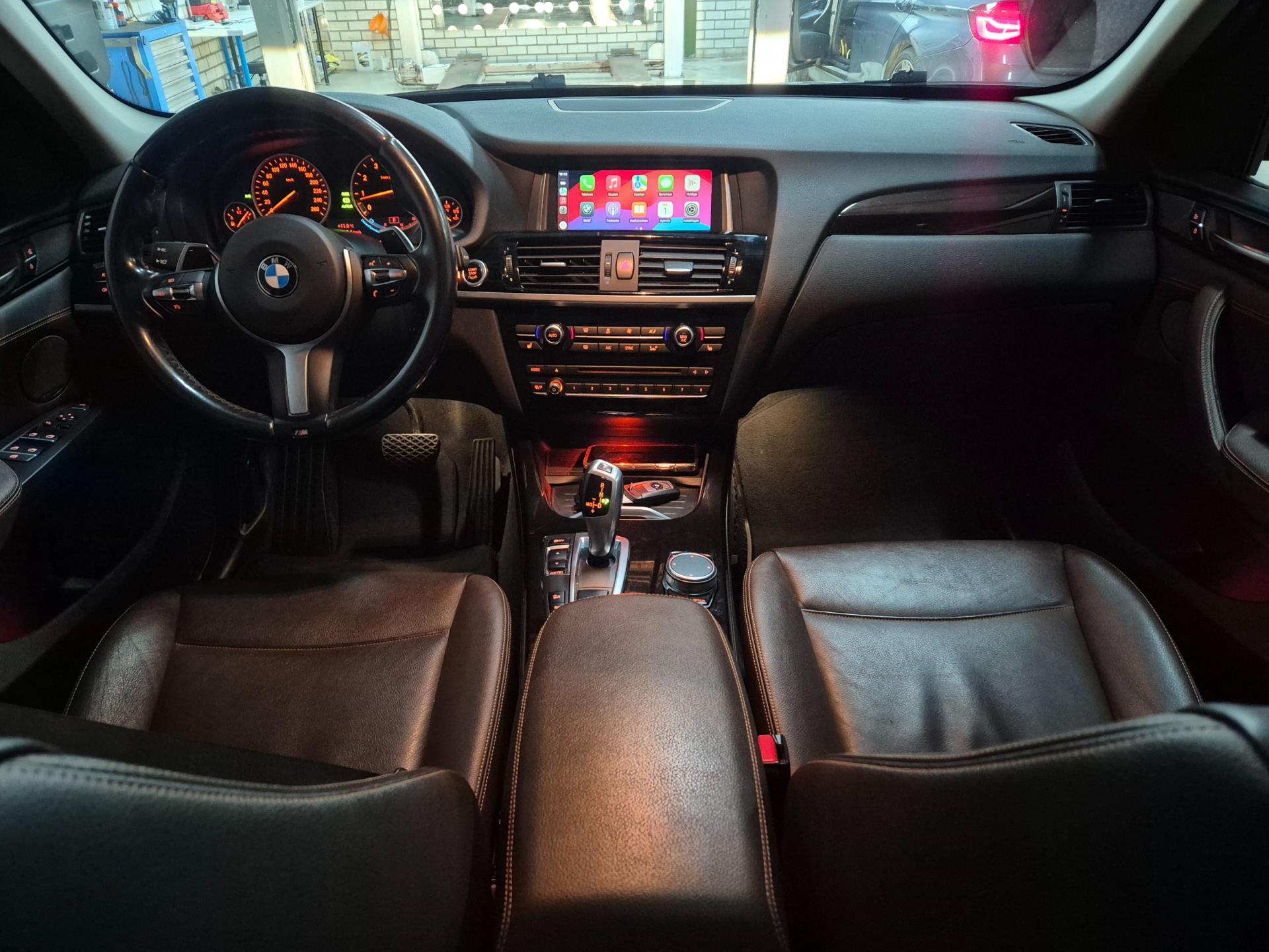 Foto van BMW X3 Xdrive20i