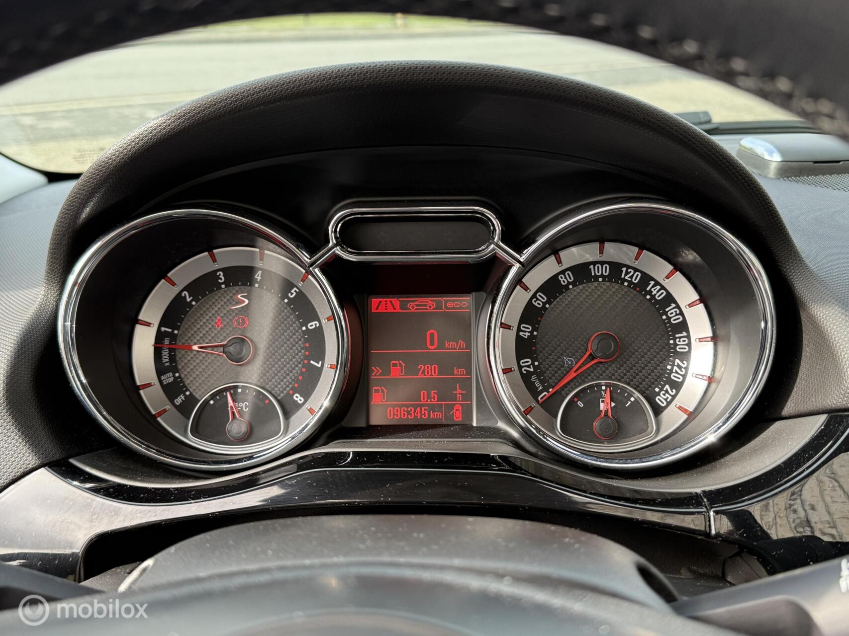 Foto van Opel Adam