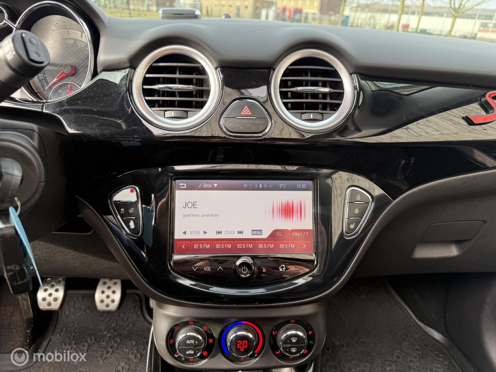 Foto van Opel Adam