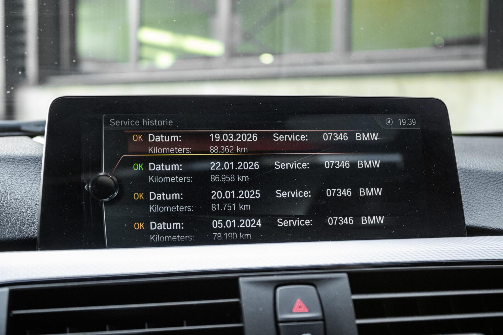 Foto van BMW 330e Iperformance