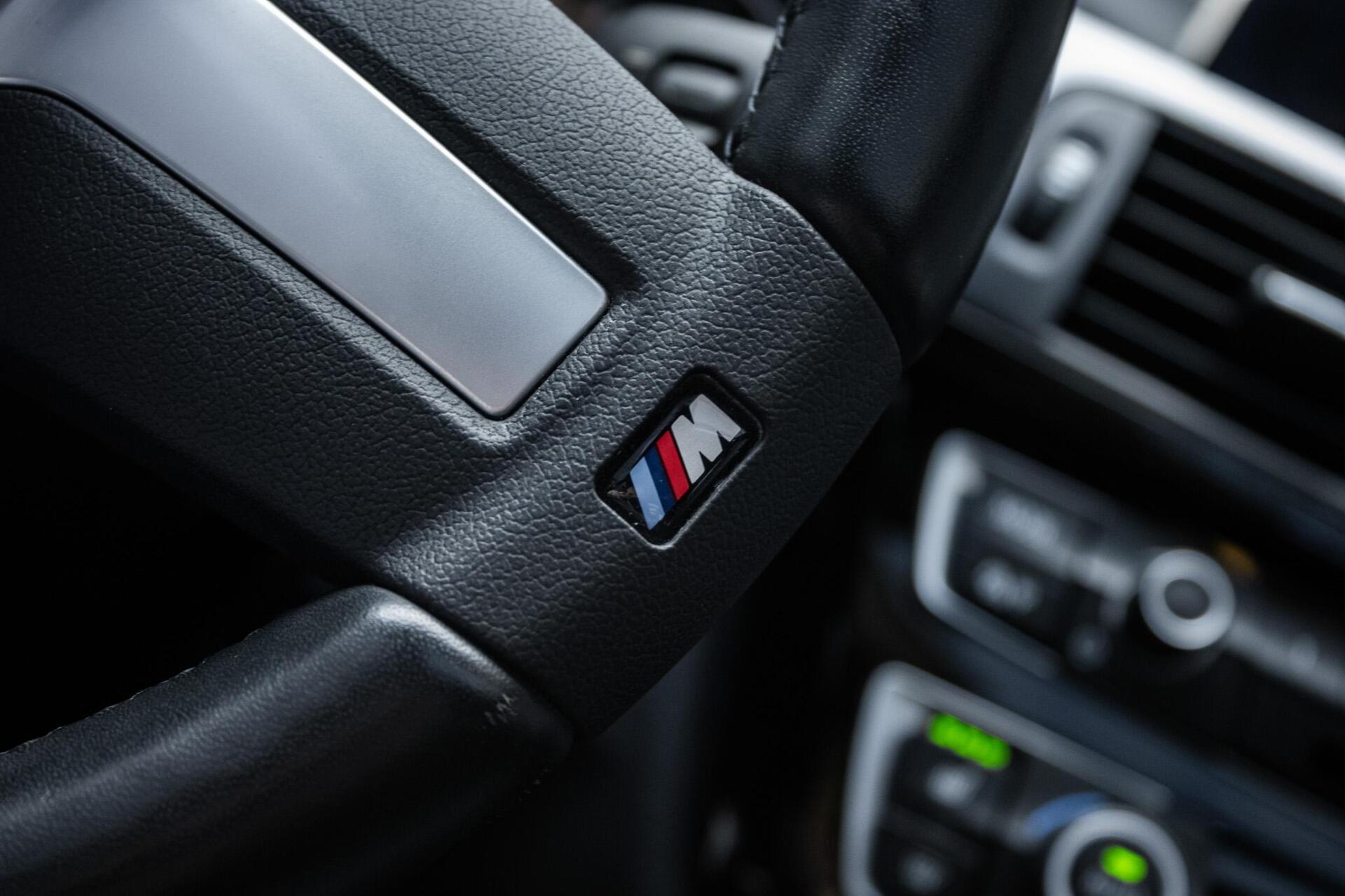 Foto van BMW 330e Iperformance