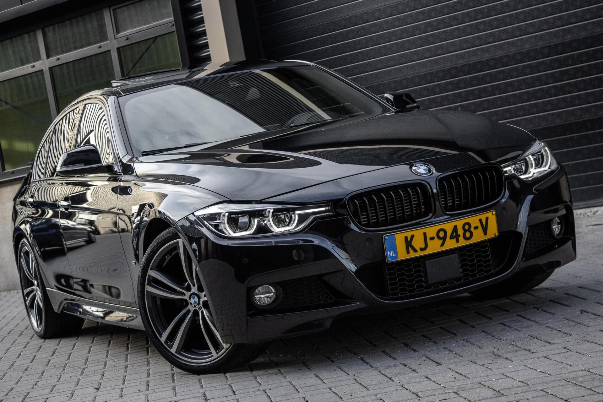 Foto van BMW 330e Iperformance