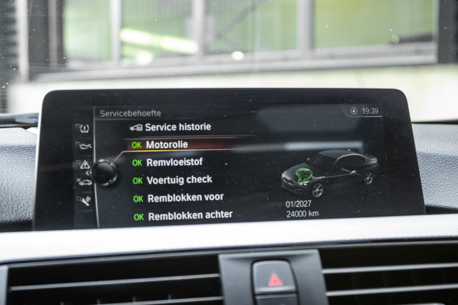 Foto van BMW 330e Iperformance