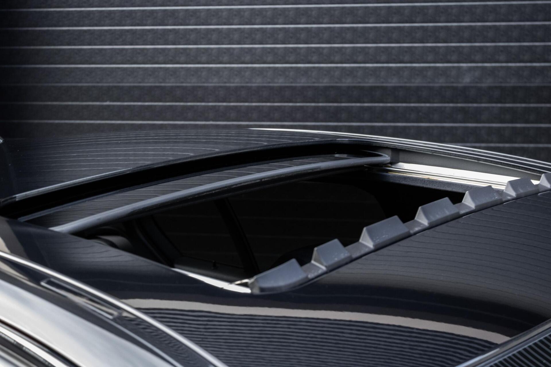 Foto van BMW 330e Iperformance