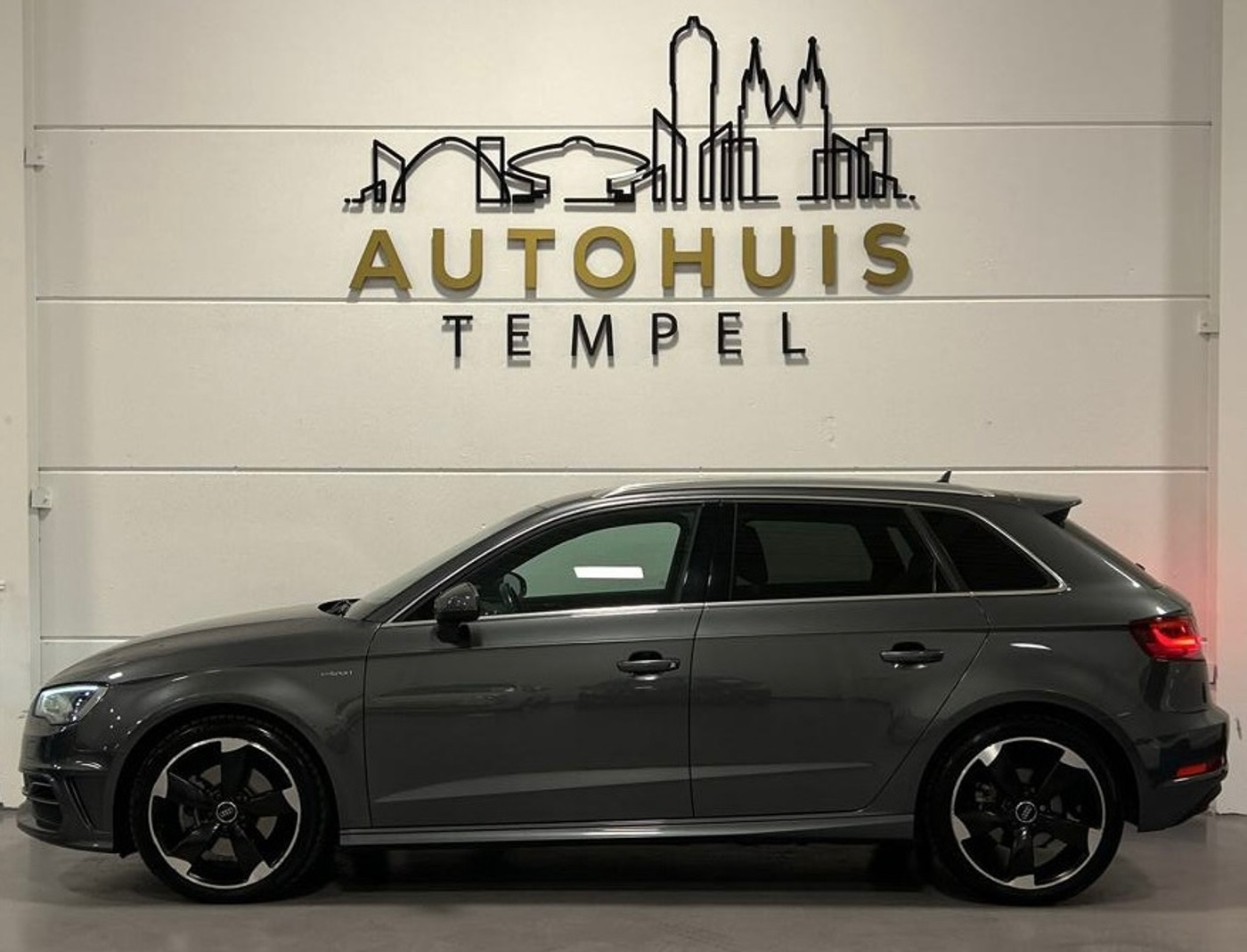 Foto van Audi A3 Sportback E-tron