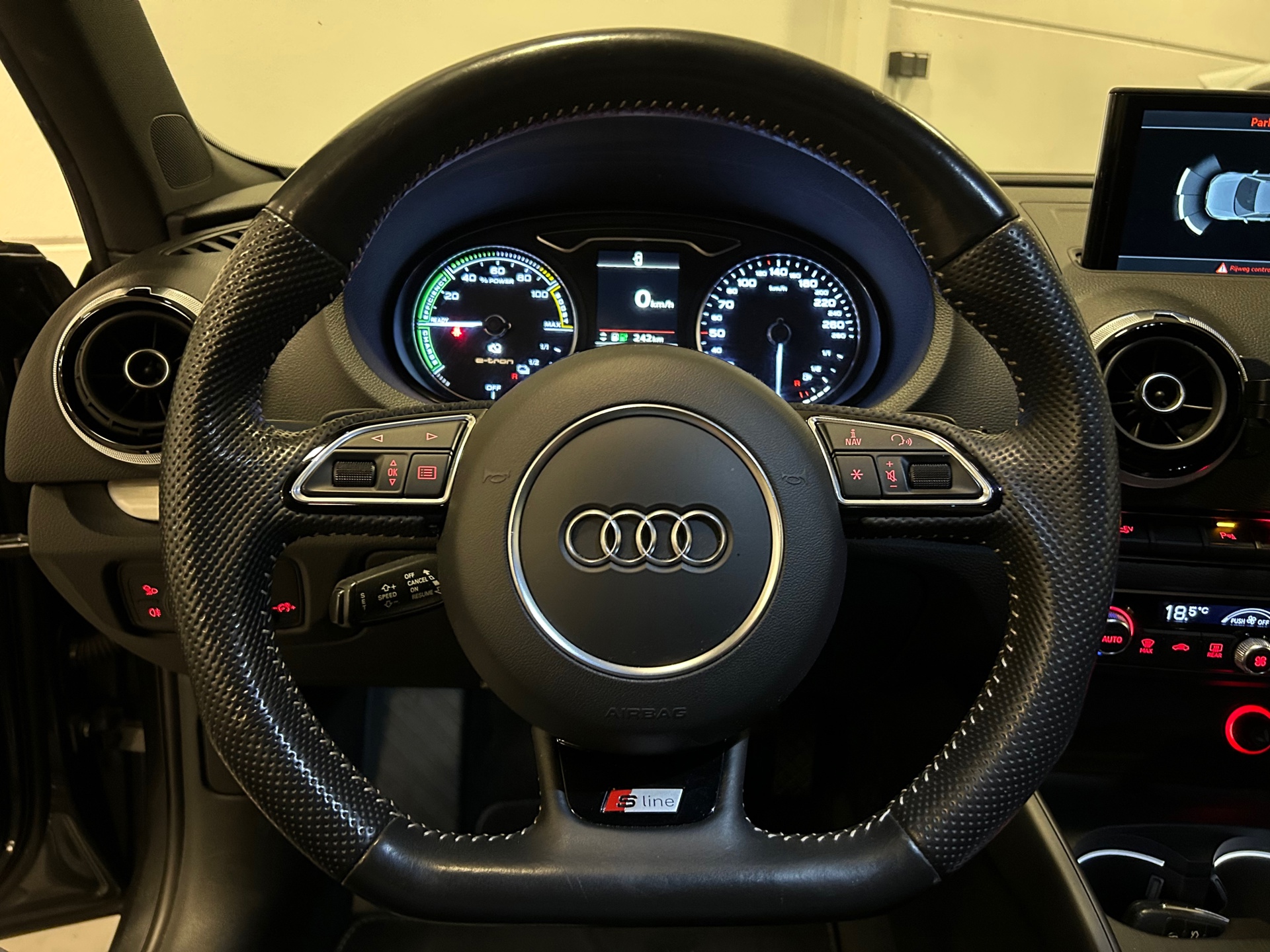 Foto van Audi A3 Sportback E-tron