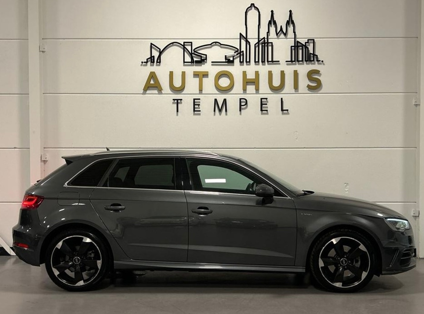 Foto van Audi A3 Sportback E-tron