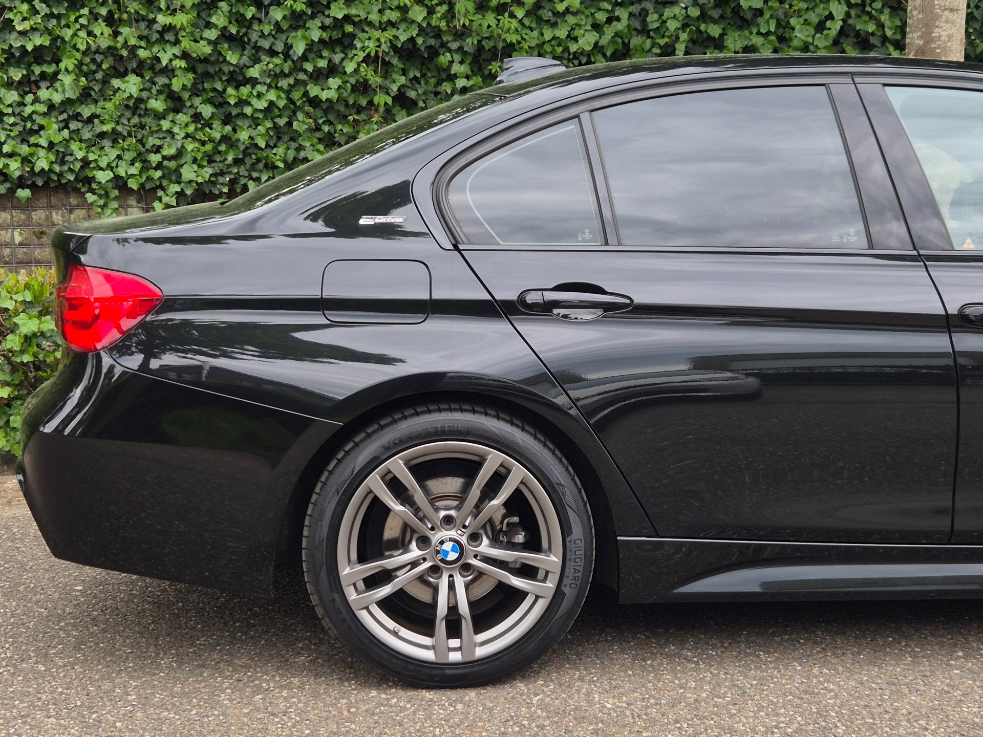 Foto van BMW 330e Iperformance