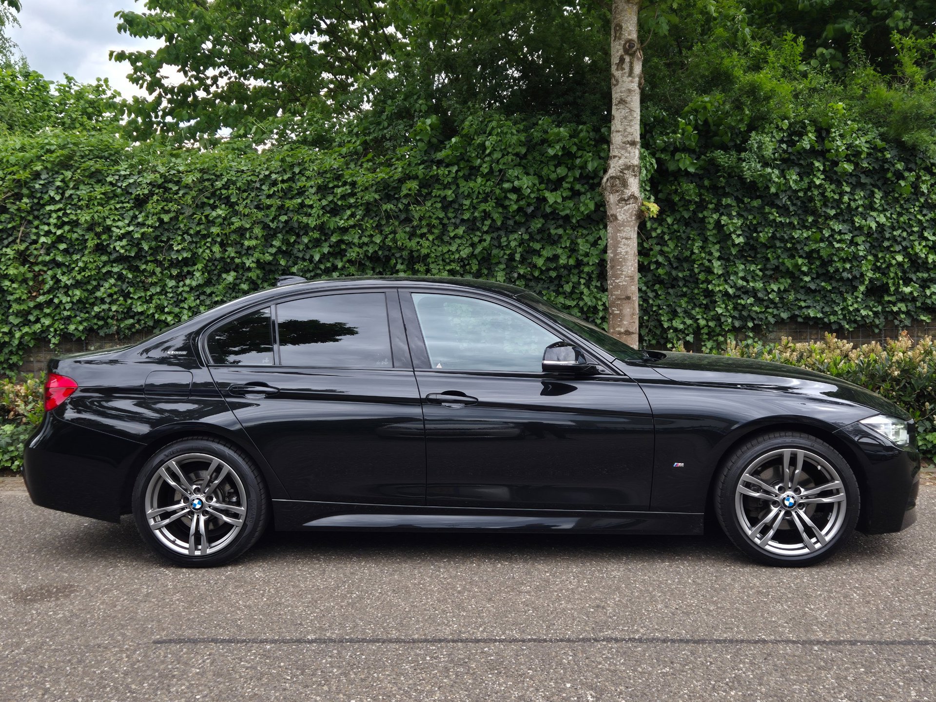 Foto van BMW 330e Iperformance