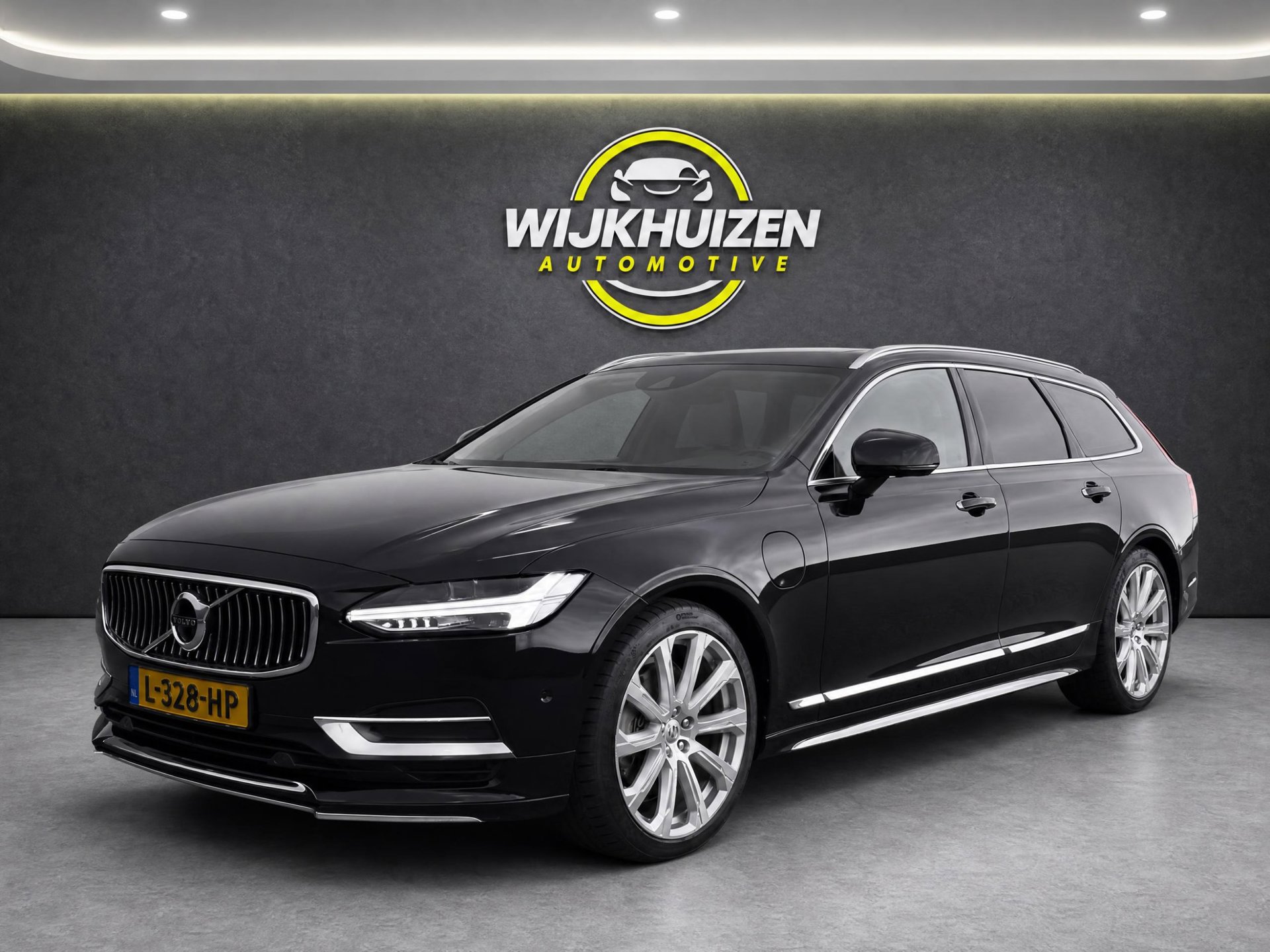 Foto van Volvo V90 T8 Twin Engine