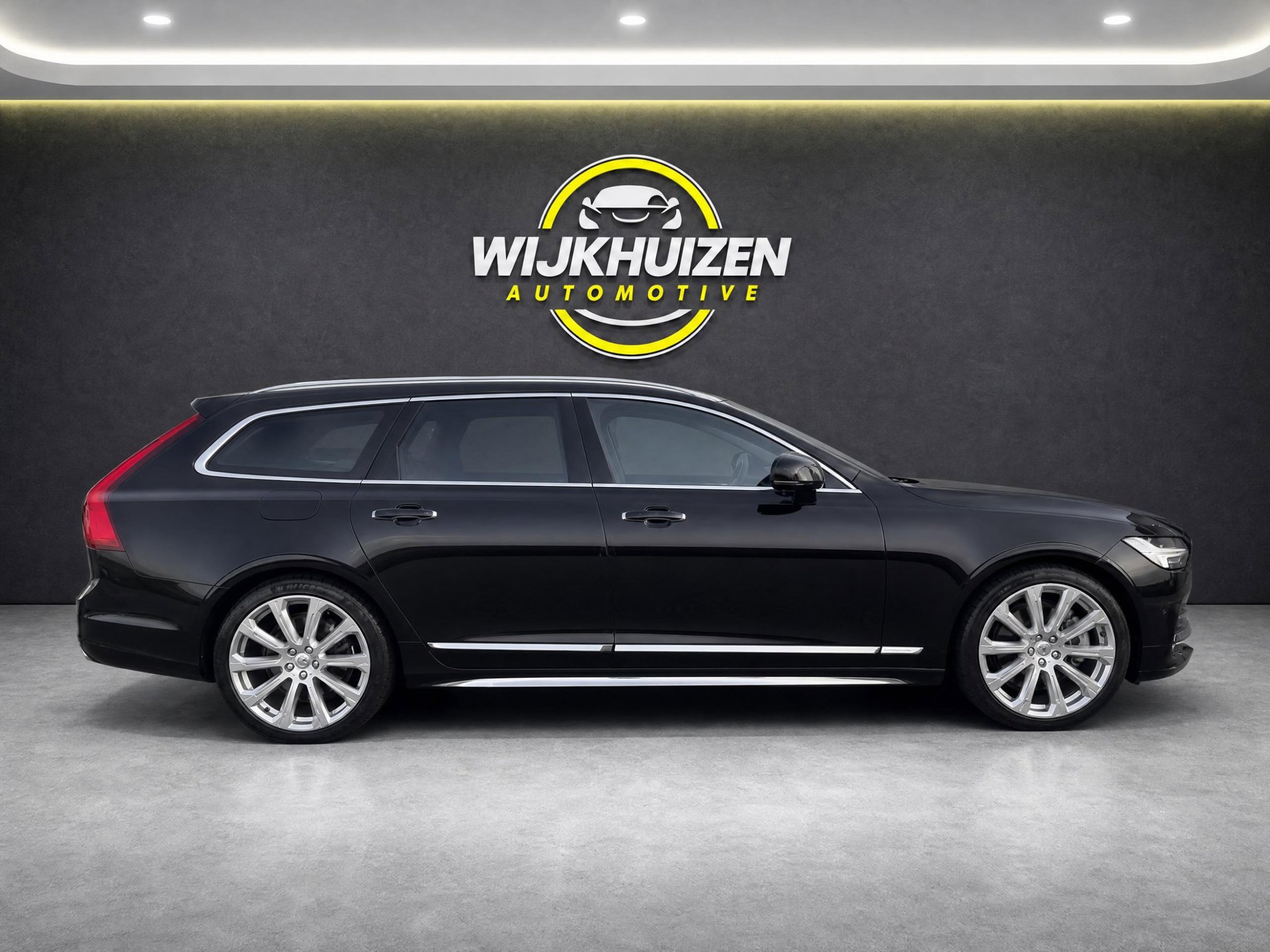 Foto van Volvo V90 T8 Twin Engine