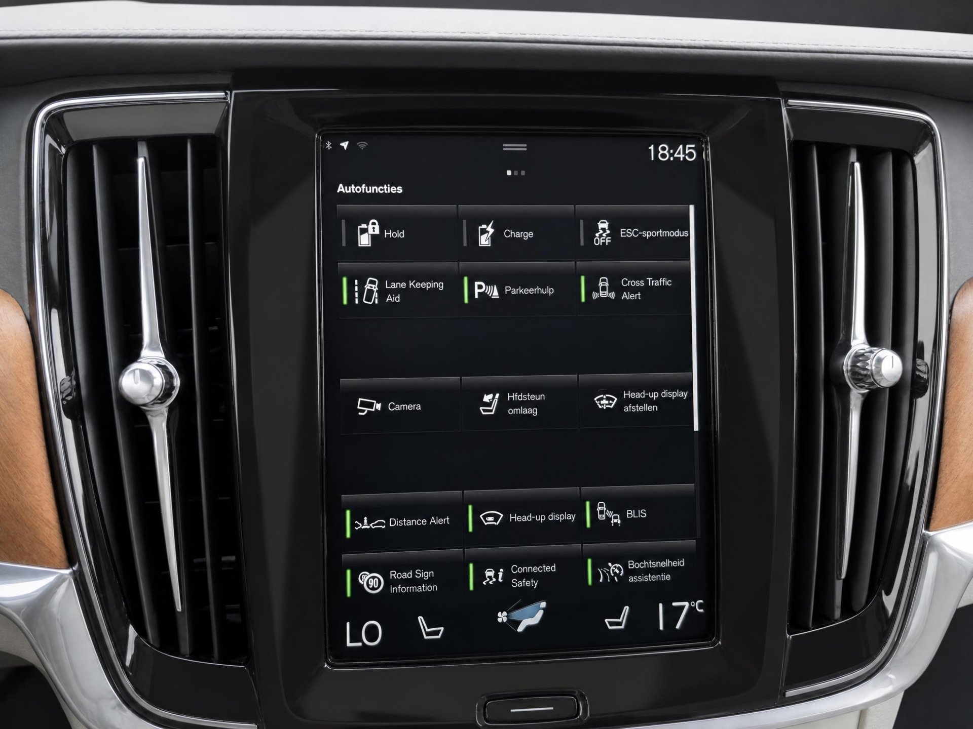 Foto van Volvo V90 T8 Twin Engine