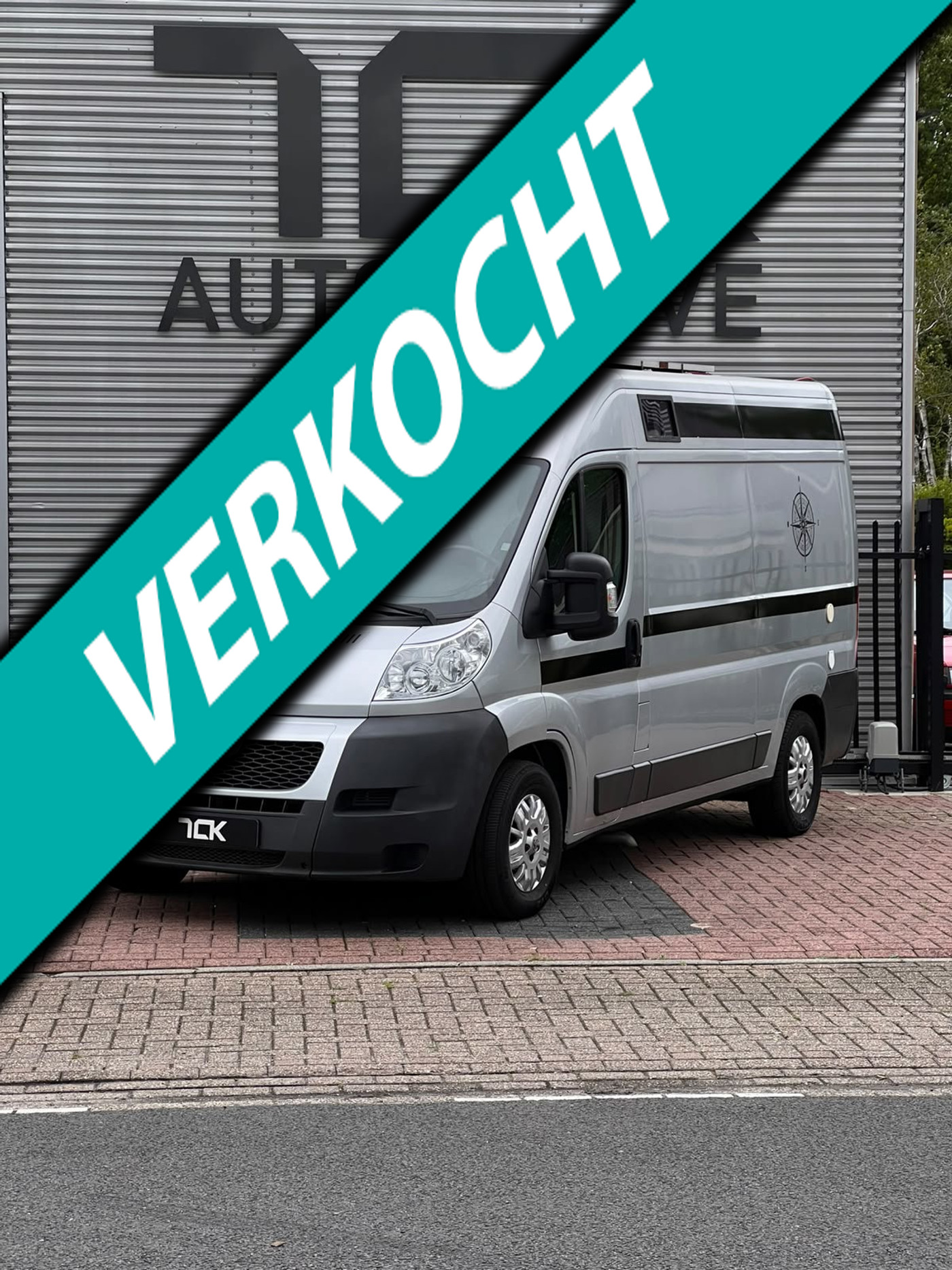 Peugeot Peugeot Boxer | Camper bus | APK 6-27 |Luchtvering 2012 - voorkant