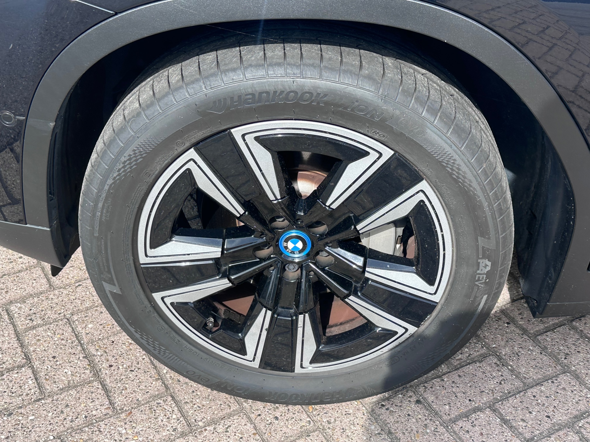Foto van BMW Ix3