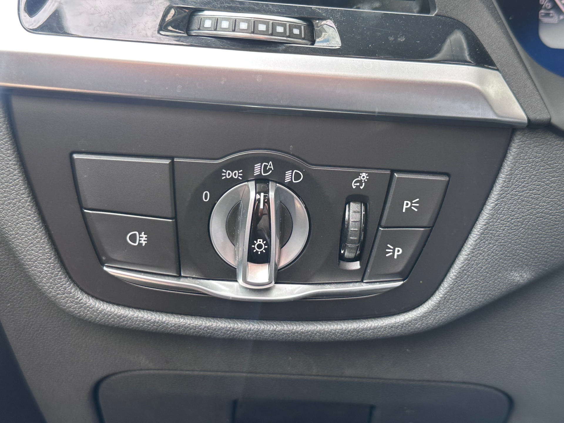Foto van BMW Ix3