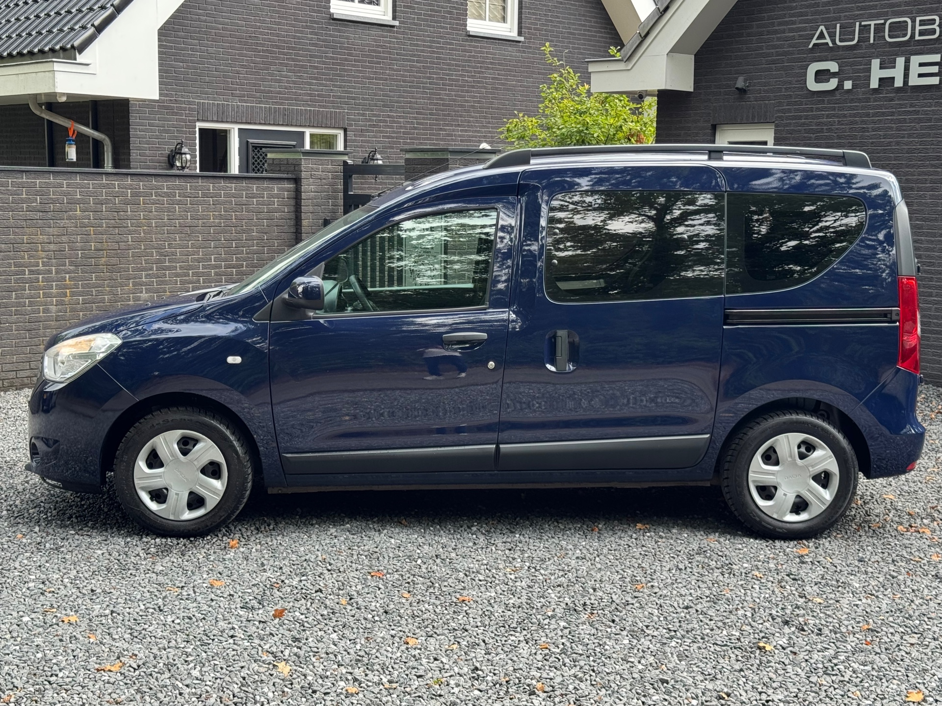Foto van Dacia Dokker