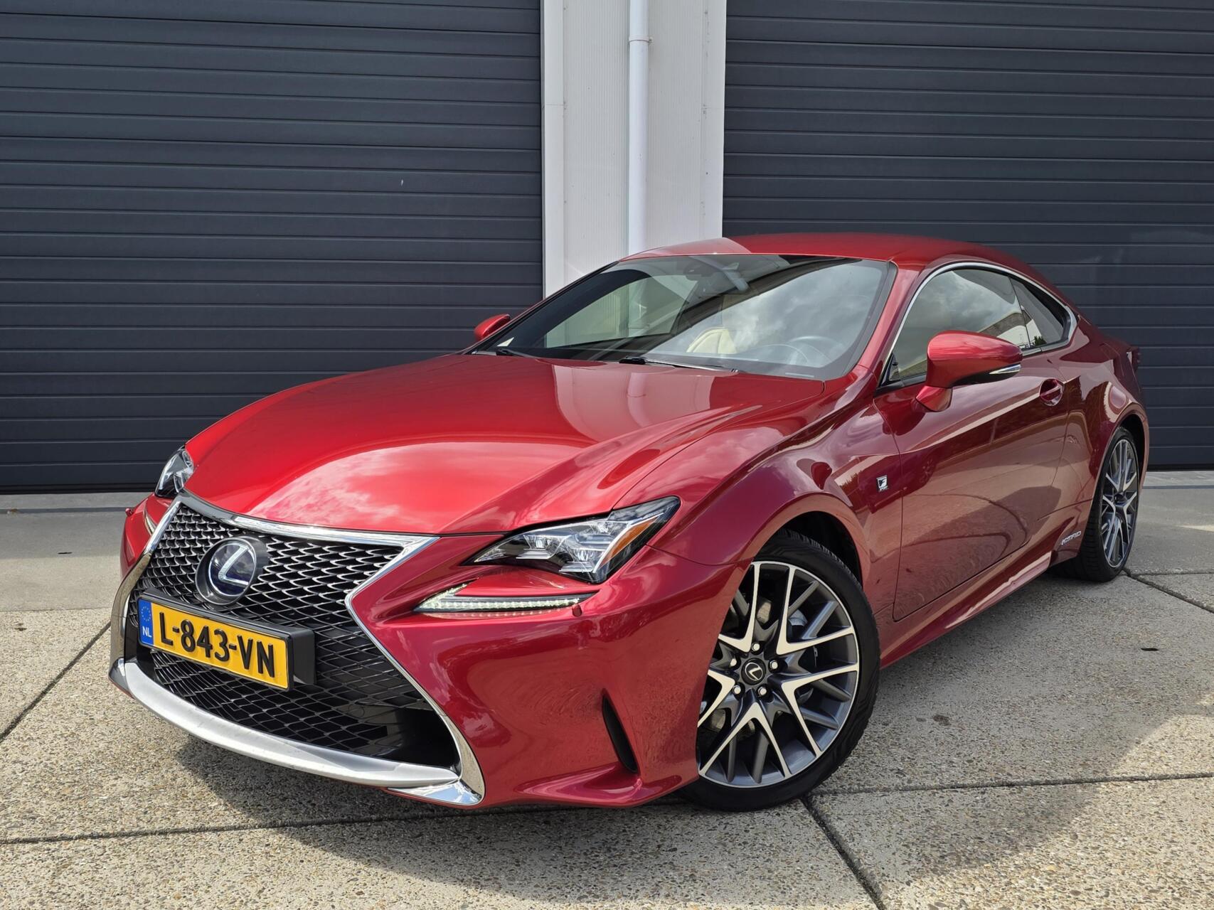 Foto van Lexus Lexus Rc300h