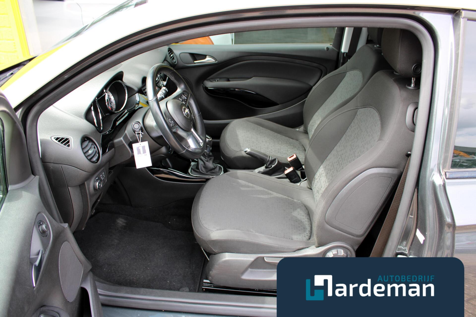 Foto van Opel Adam