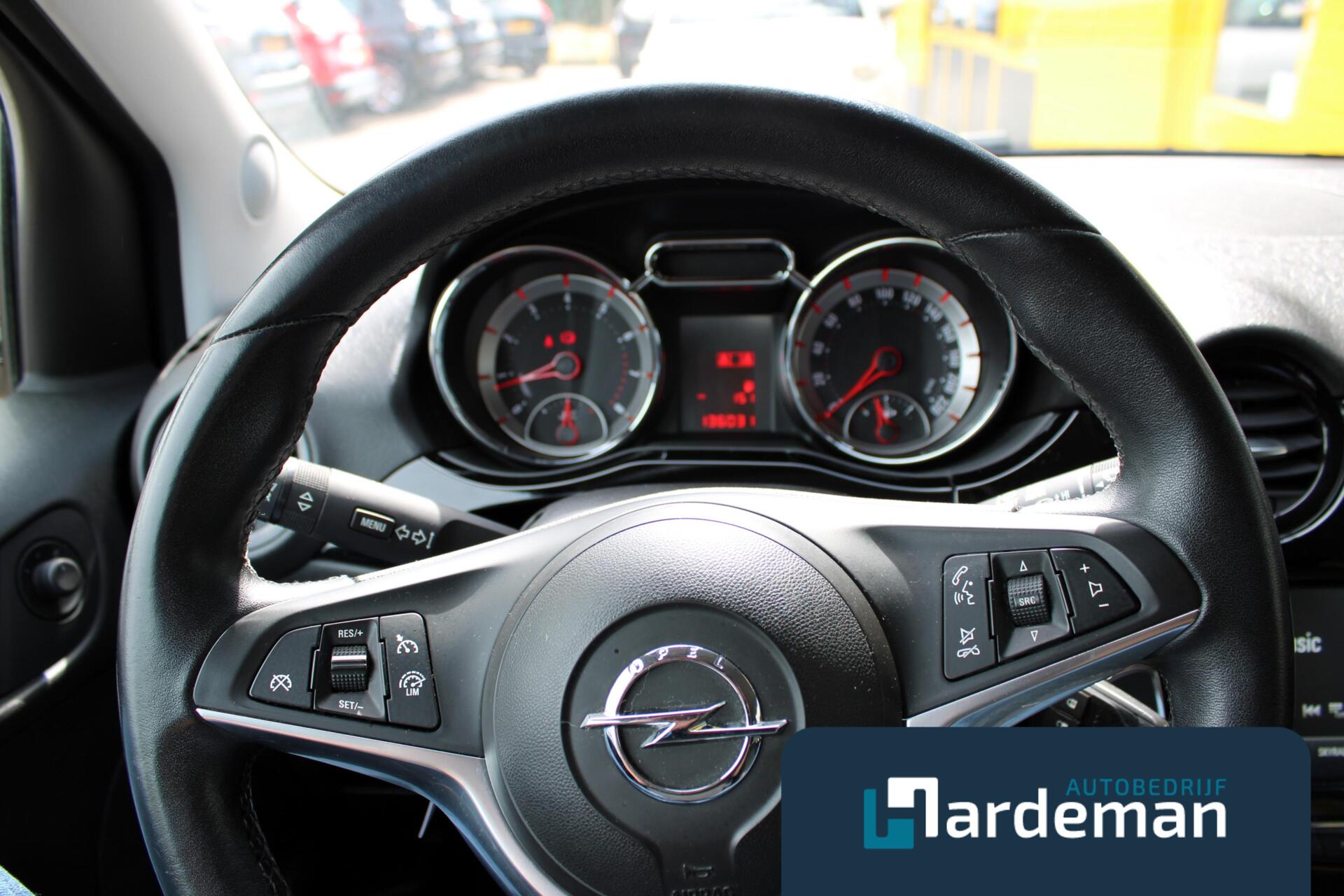 Foto van Opel Adam
