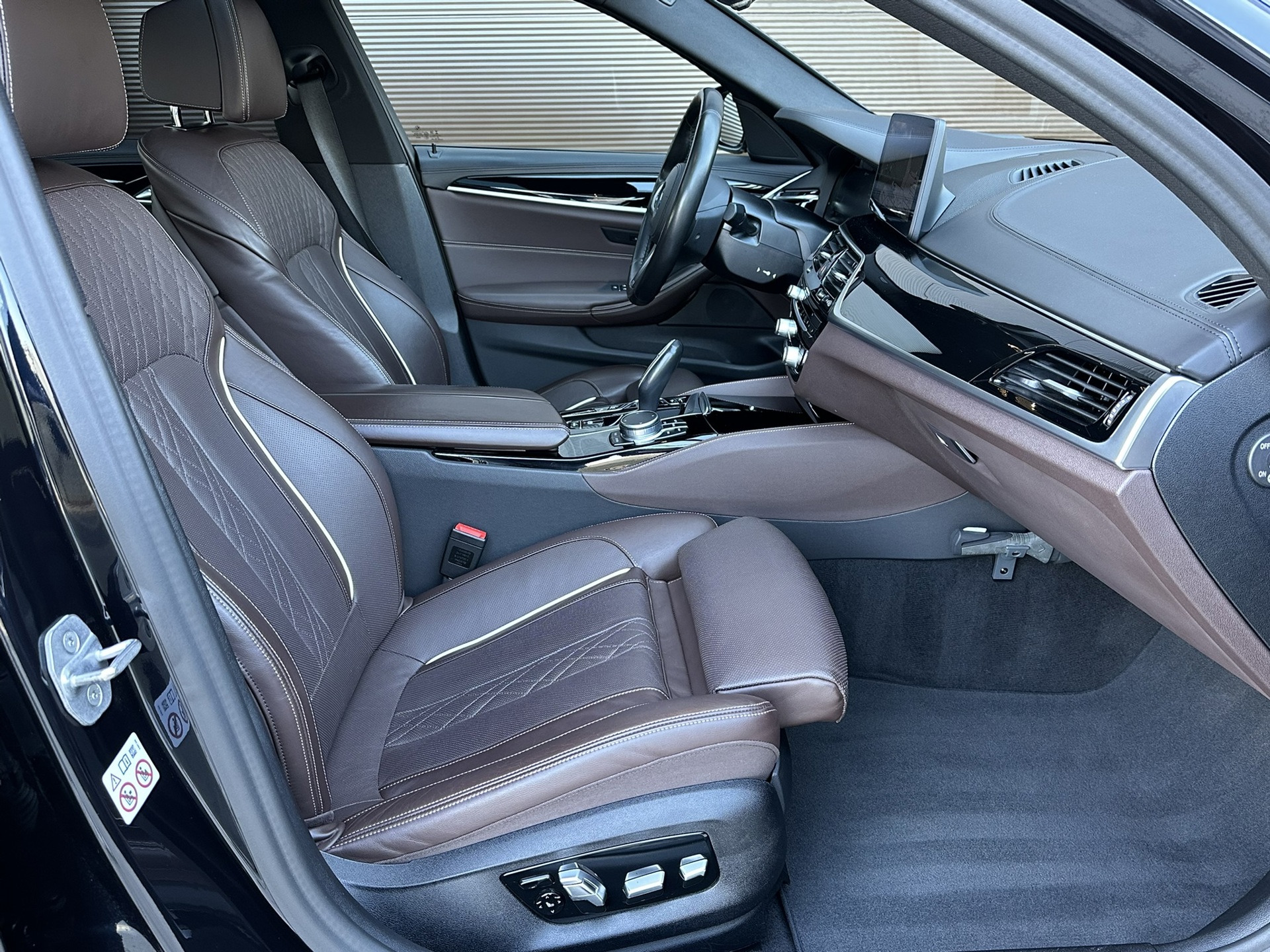Foto van BMW 530e