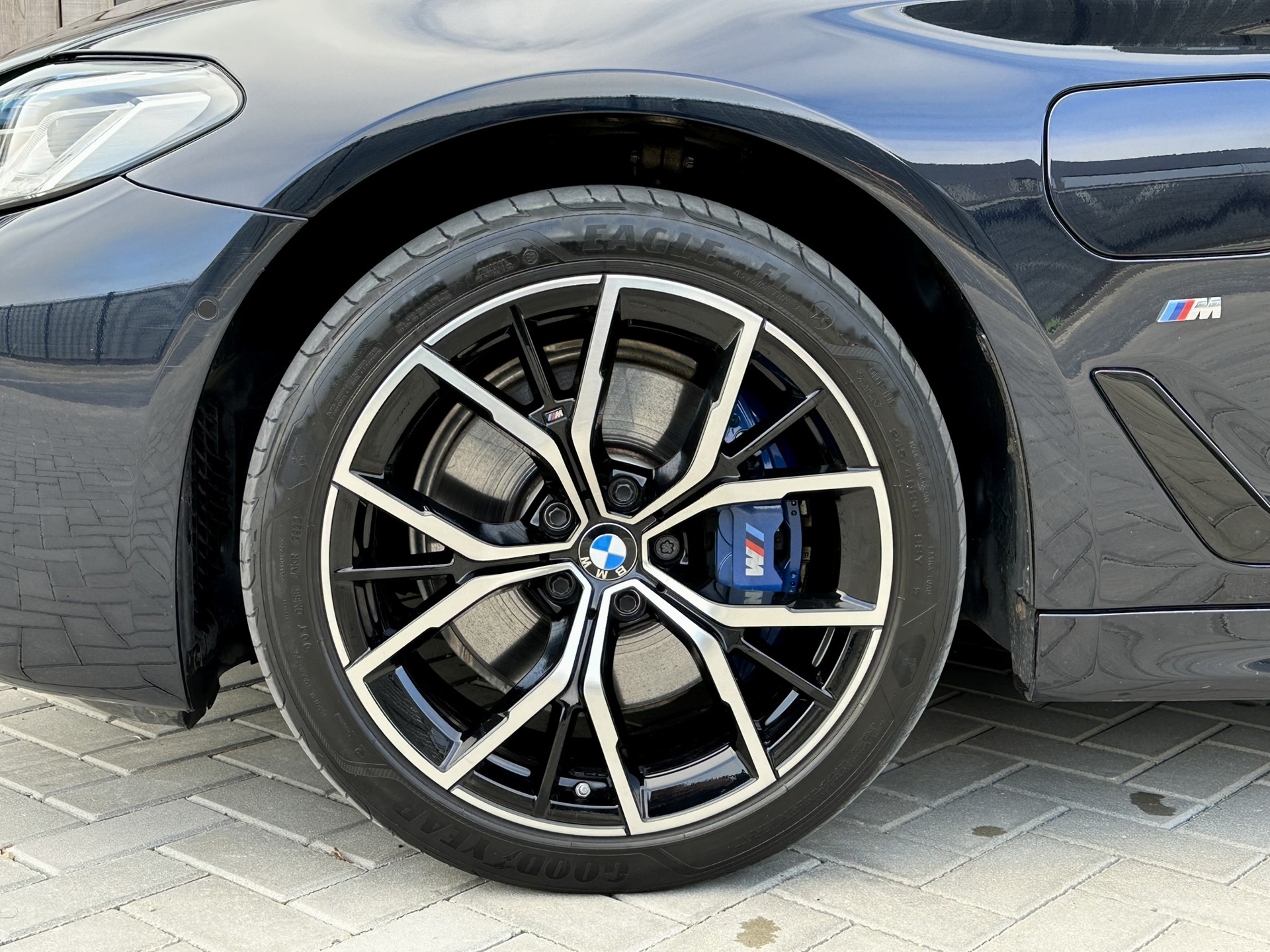 Foto van BMW 530e