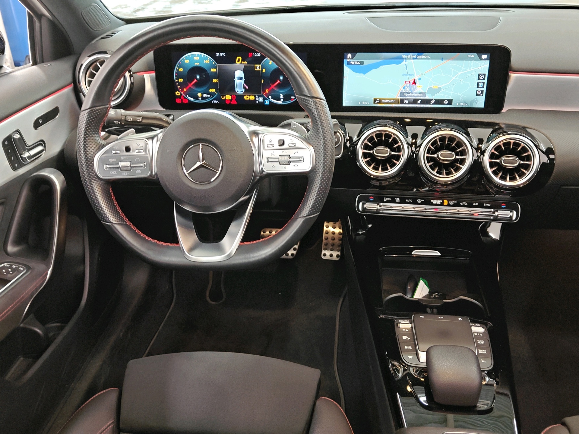 Foto van Mercedes-Benz A 200