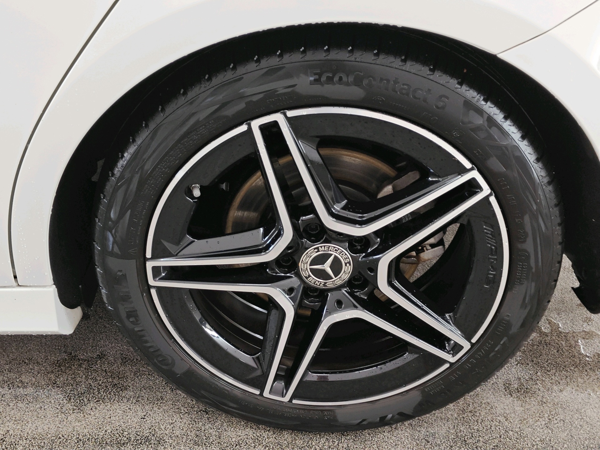 Foto van Mercedes-Benz A 200