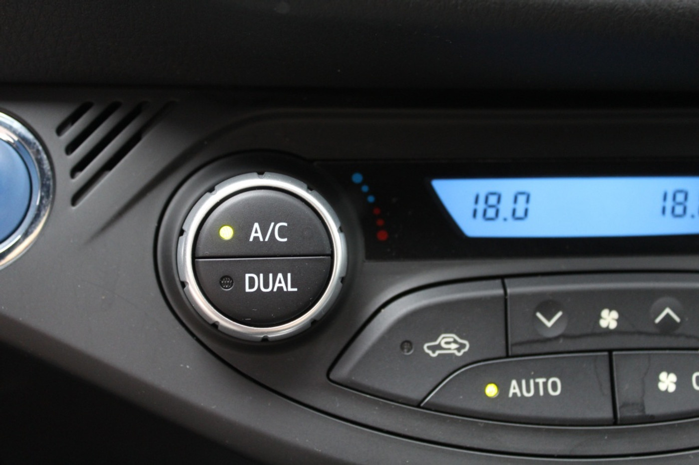 Foto van Toyota Toyota Yaris Hybrid