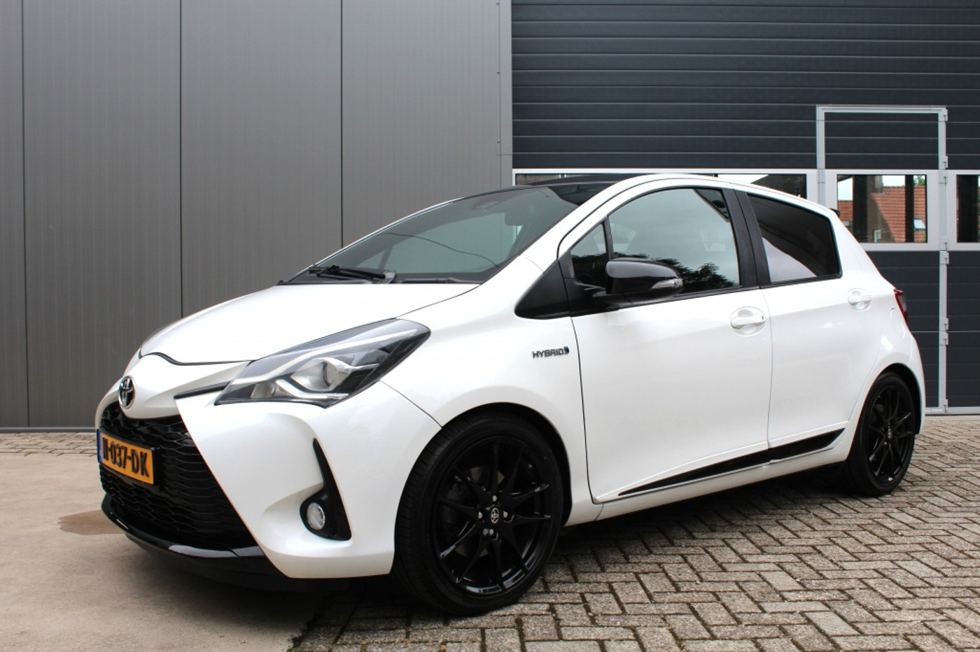 Foto van Toyota Toyota Yaris Hybrid