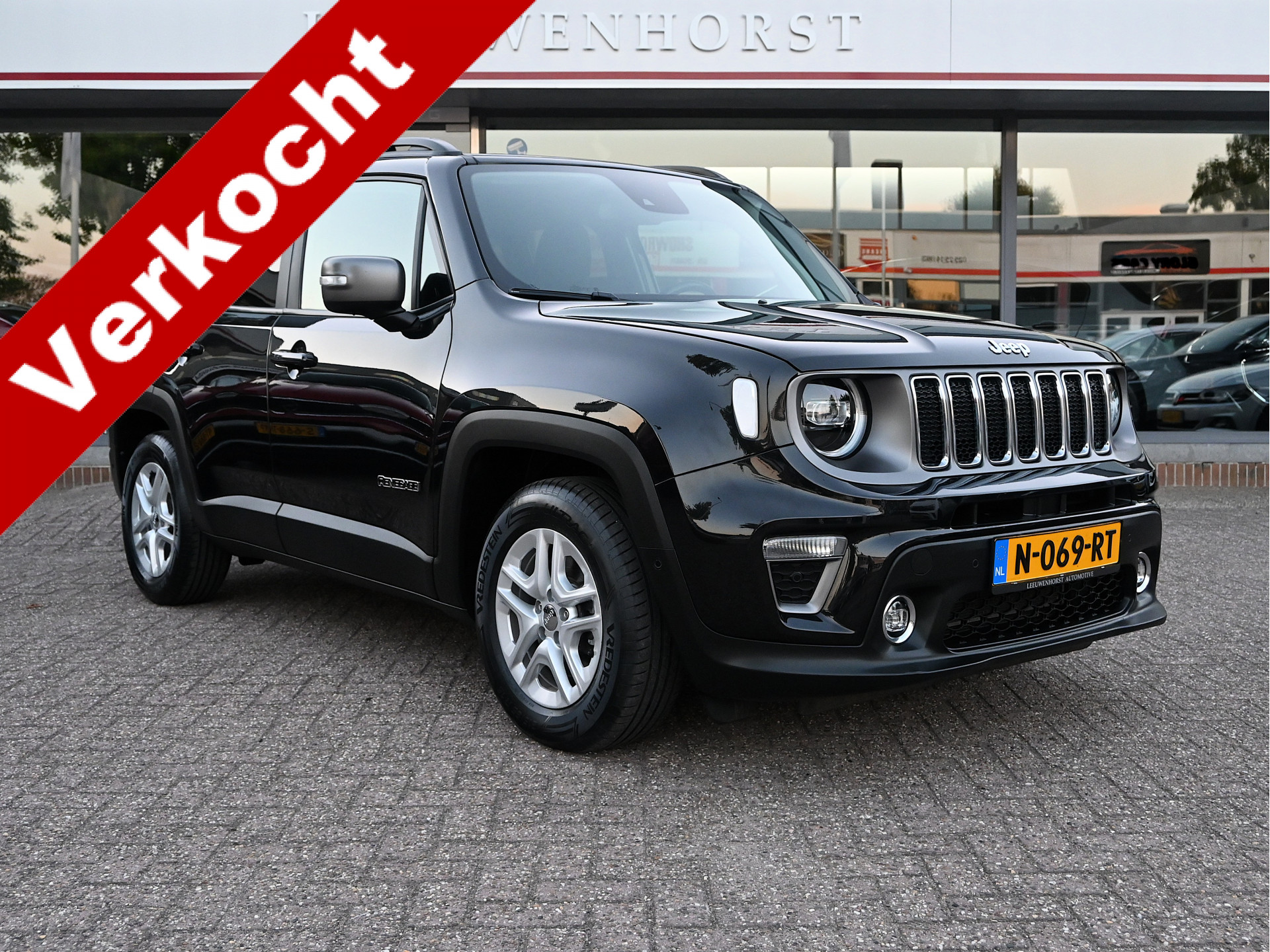 Jeep Renegade 1.3T Limited 2019 - voorkant