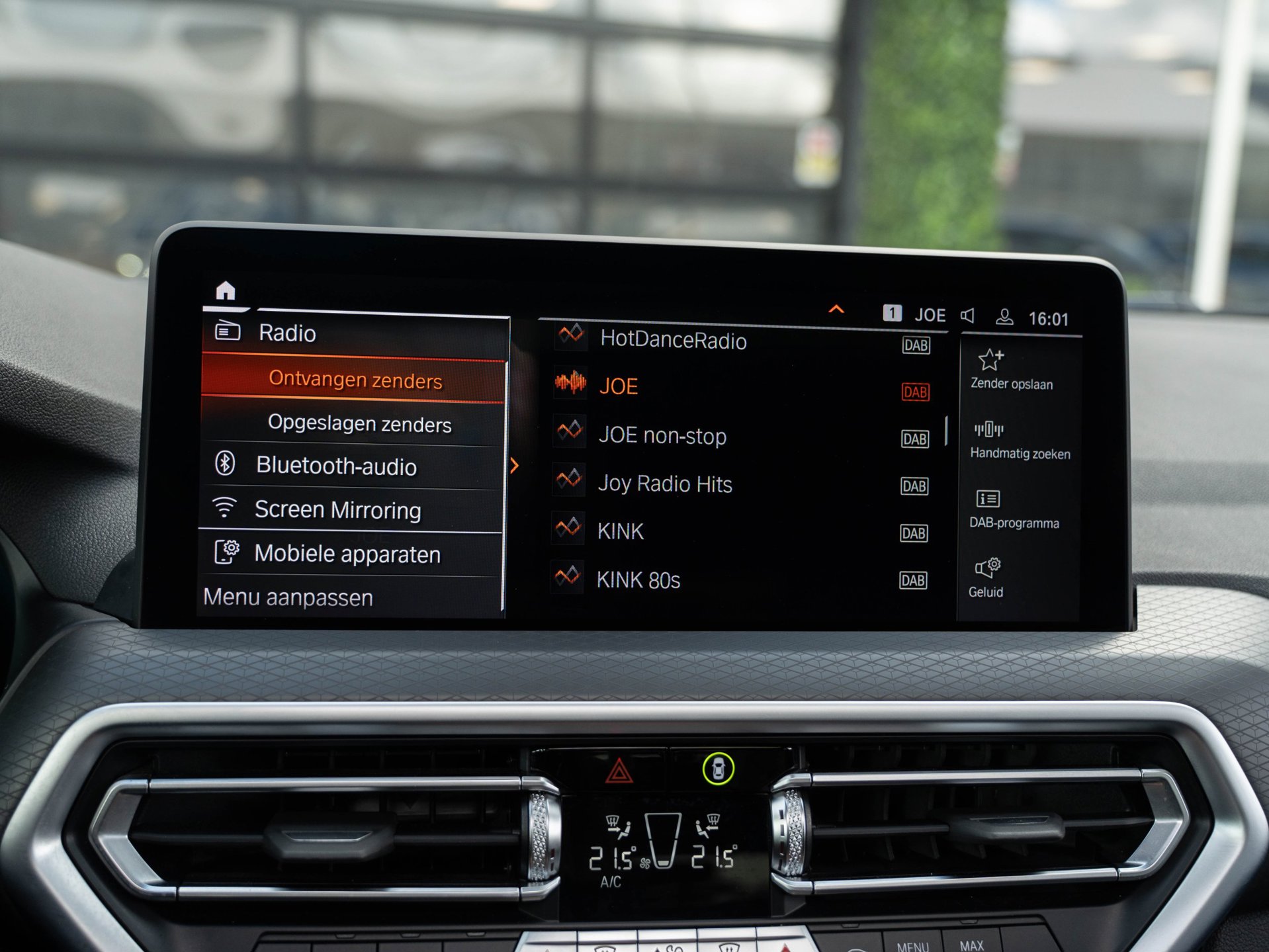 Foto van BMW X4 Xdrive20i