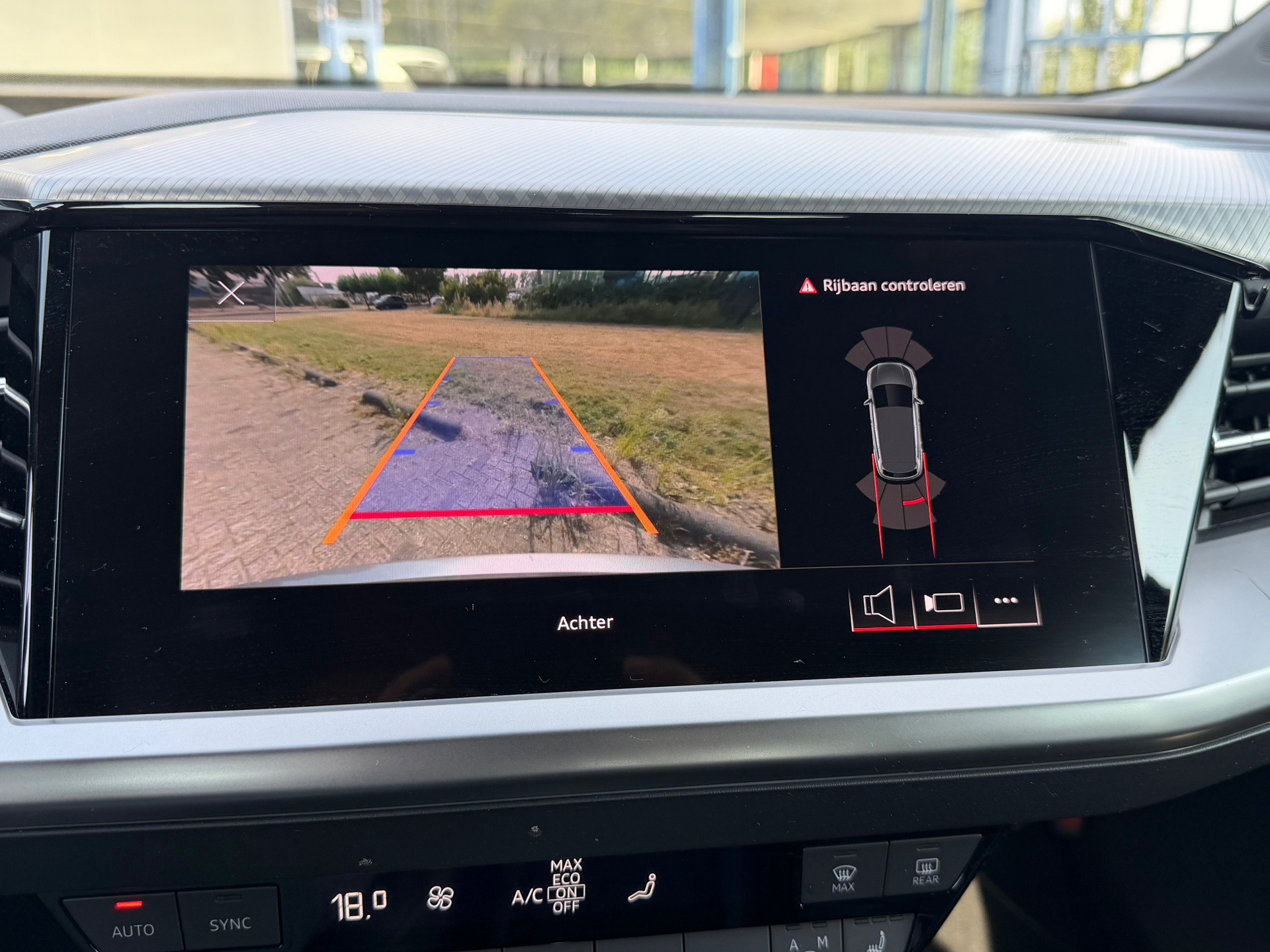 Foto van Audi Q4 40 E-tron
