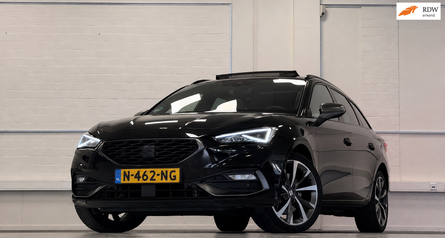Seat Seat Leon SP E-hybrid150 1.4 TSI eHybrid PHEV FR Business Intense 2021 - voorkant