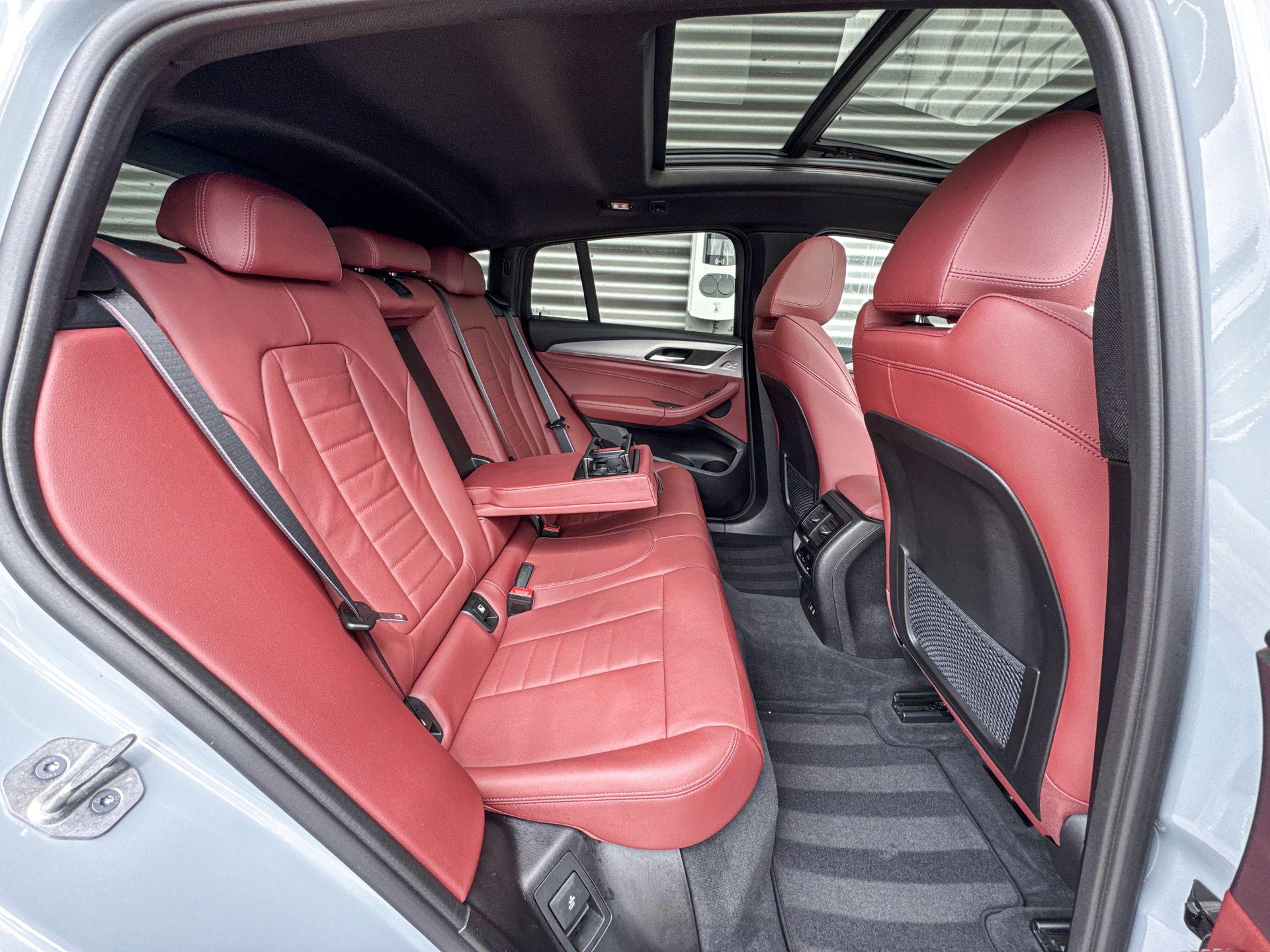 Foto van BMW X4 Xdrive30i