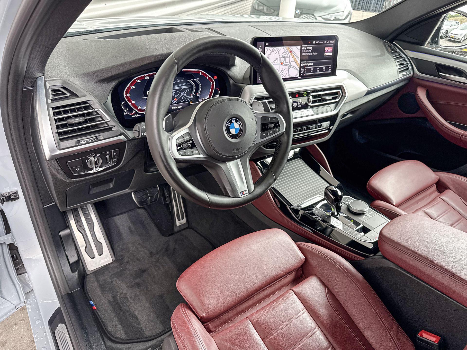 Foto van BMW X4 Xdrive30i
