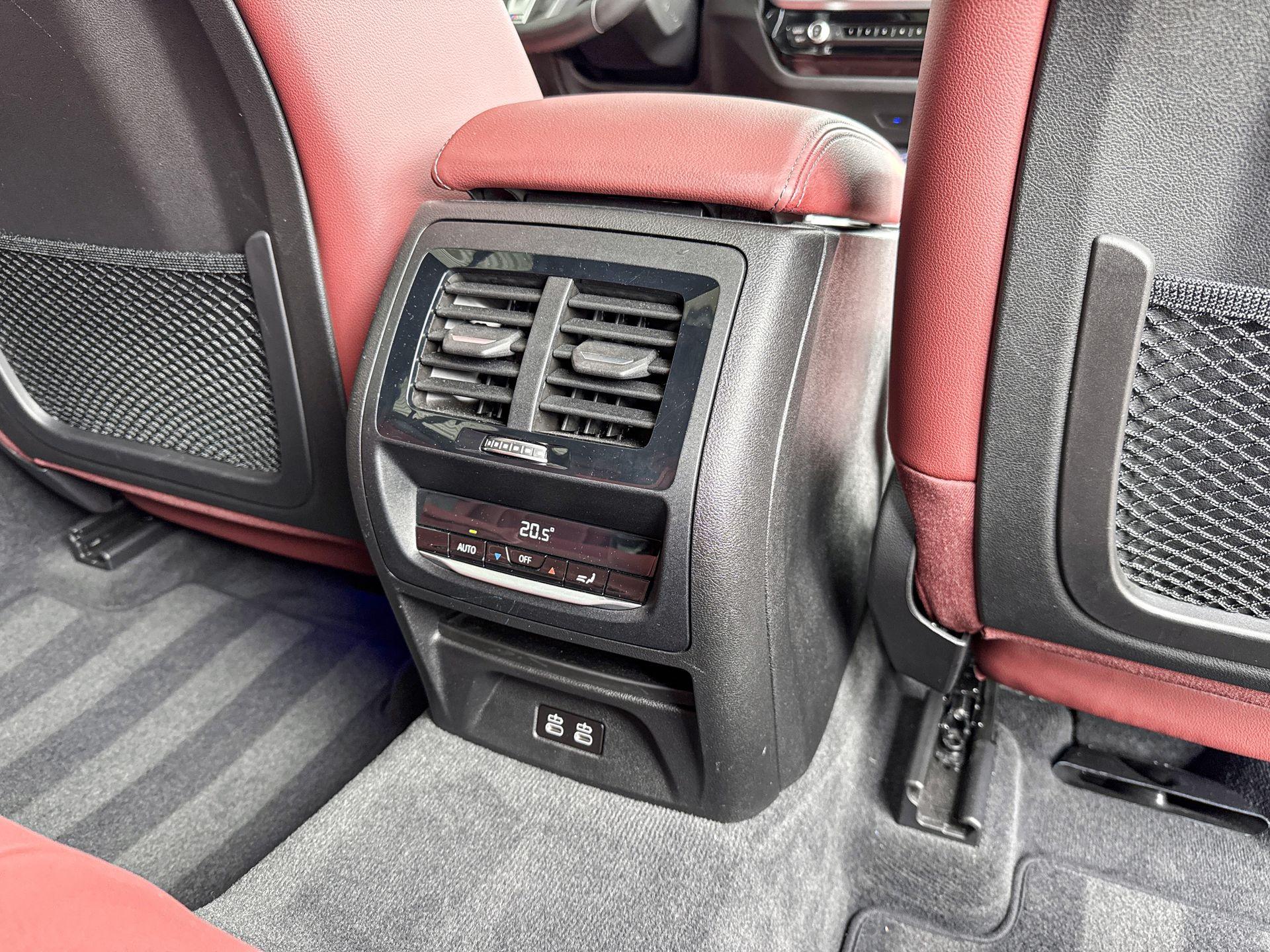 Foto van BMW X4 Xdrive30i