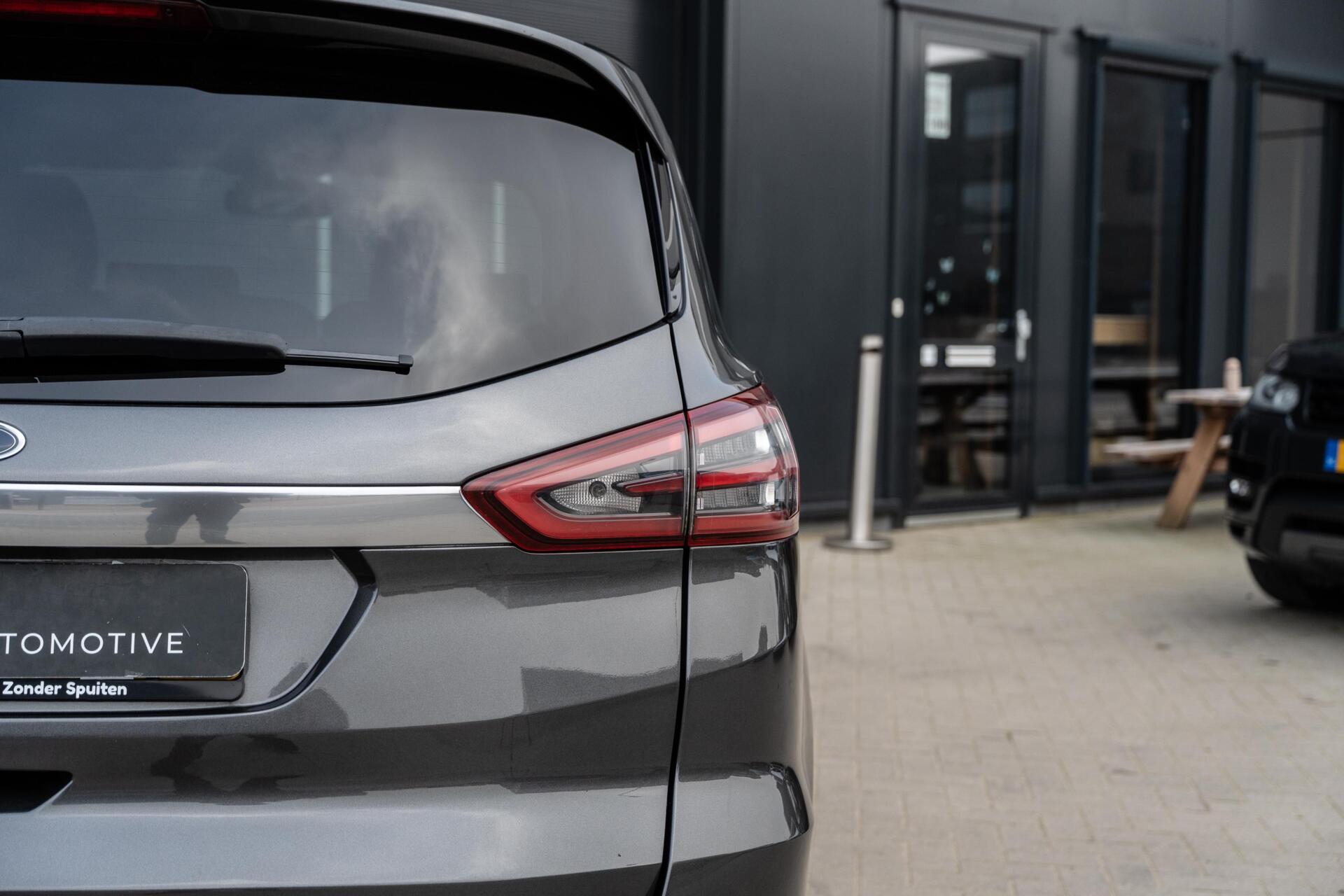 Foto van Ford S-max