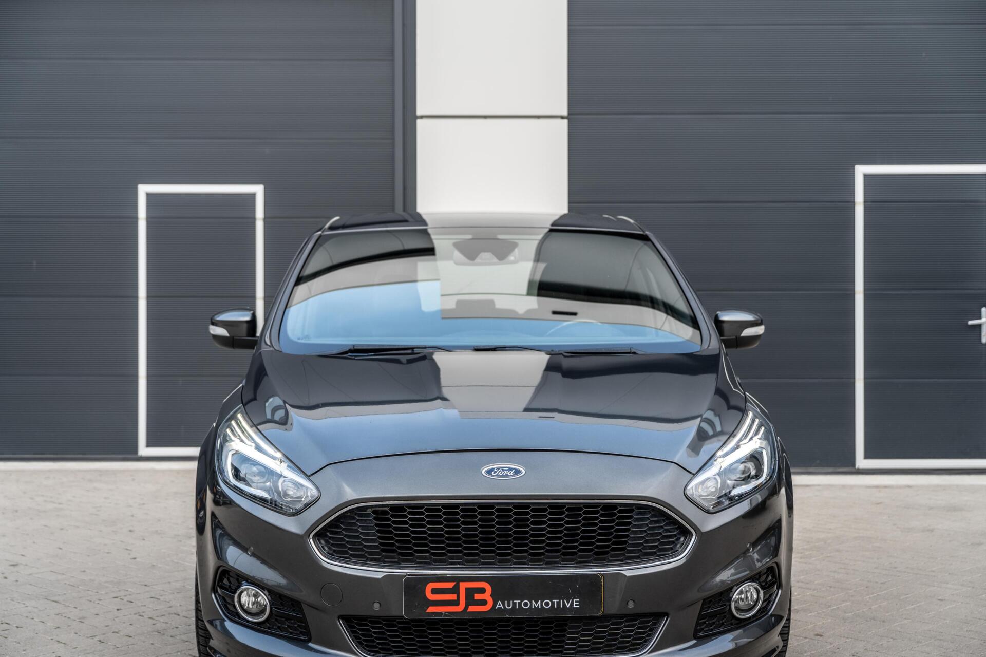 Foto van Ford S-max