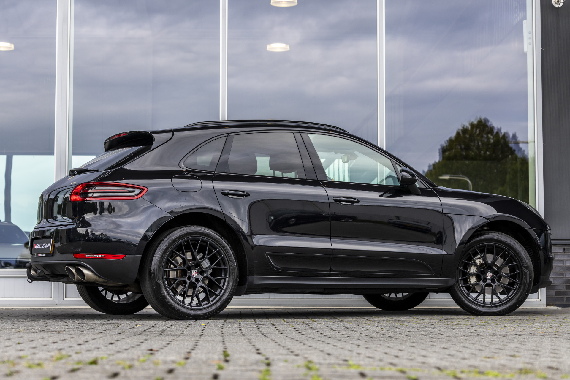 Foto van Porsche Macan S