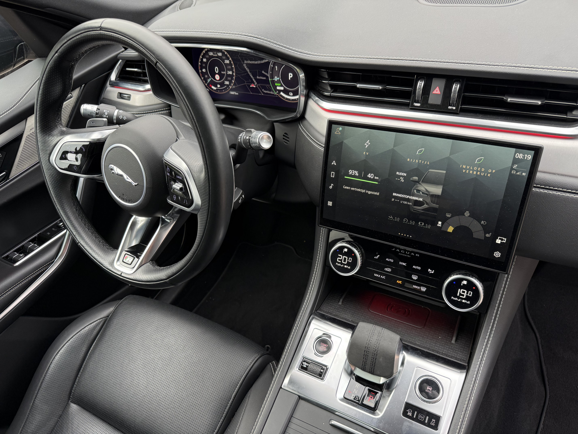 Foto van Jaguar Jaguar F-pace