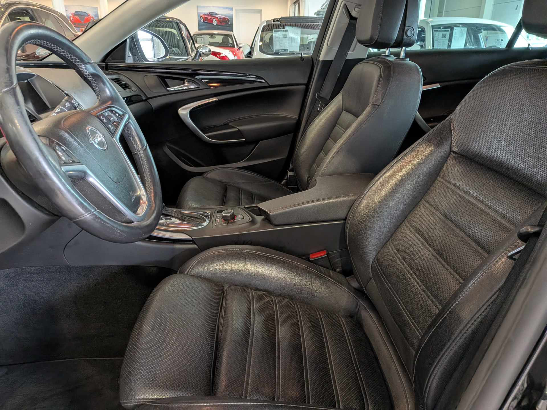 Foto van Opel Insignia Limousine HB
