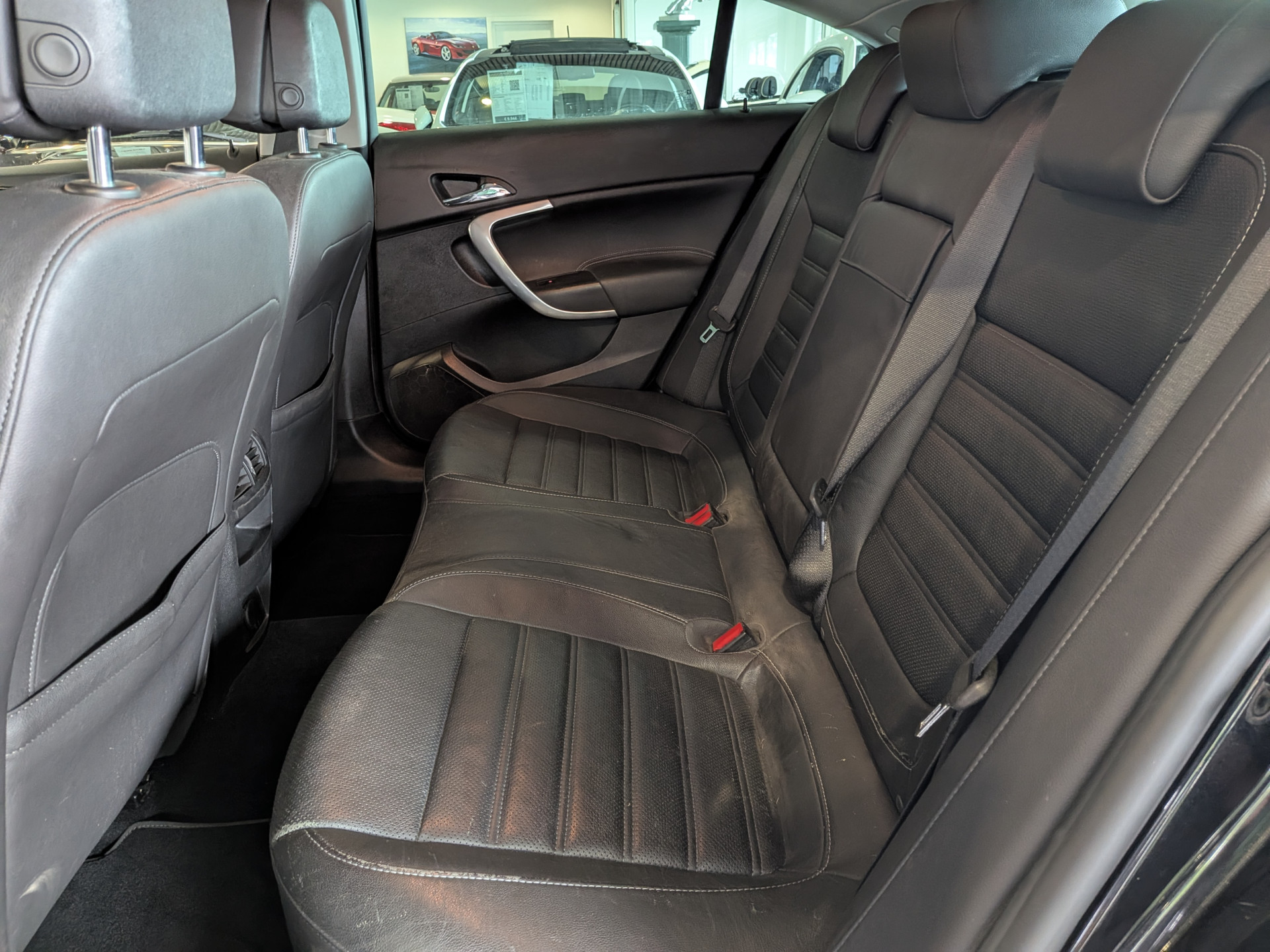 Foto van Opel Insignia Limousine HB