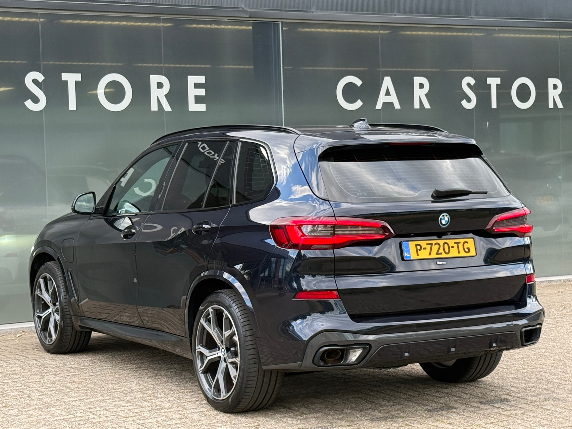 Foto van BMW X5 Xdrive45e