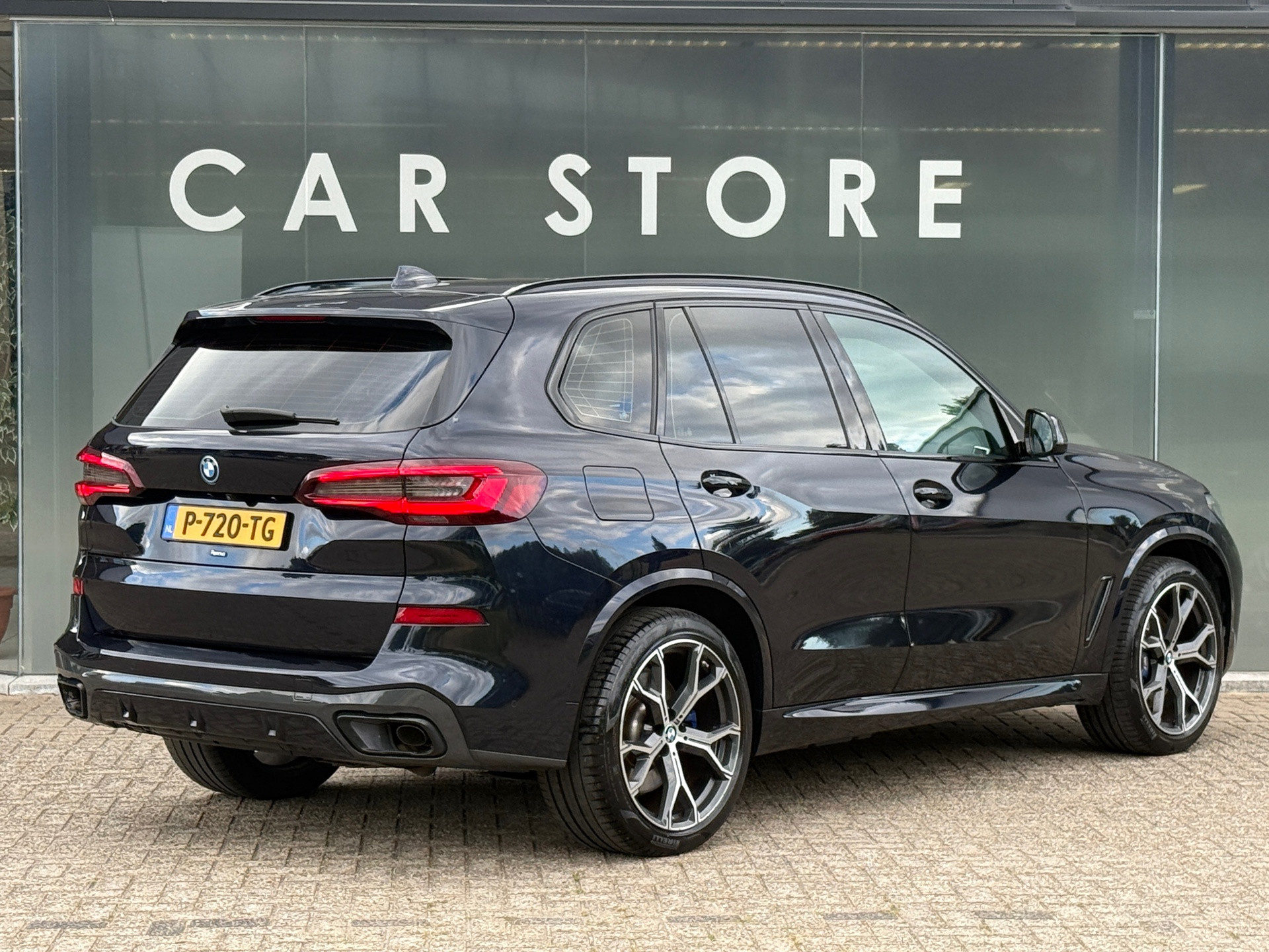 Foto van BMW X5 Xdrive45e