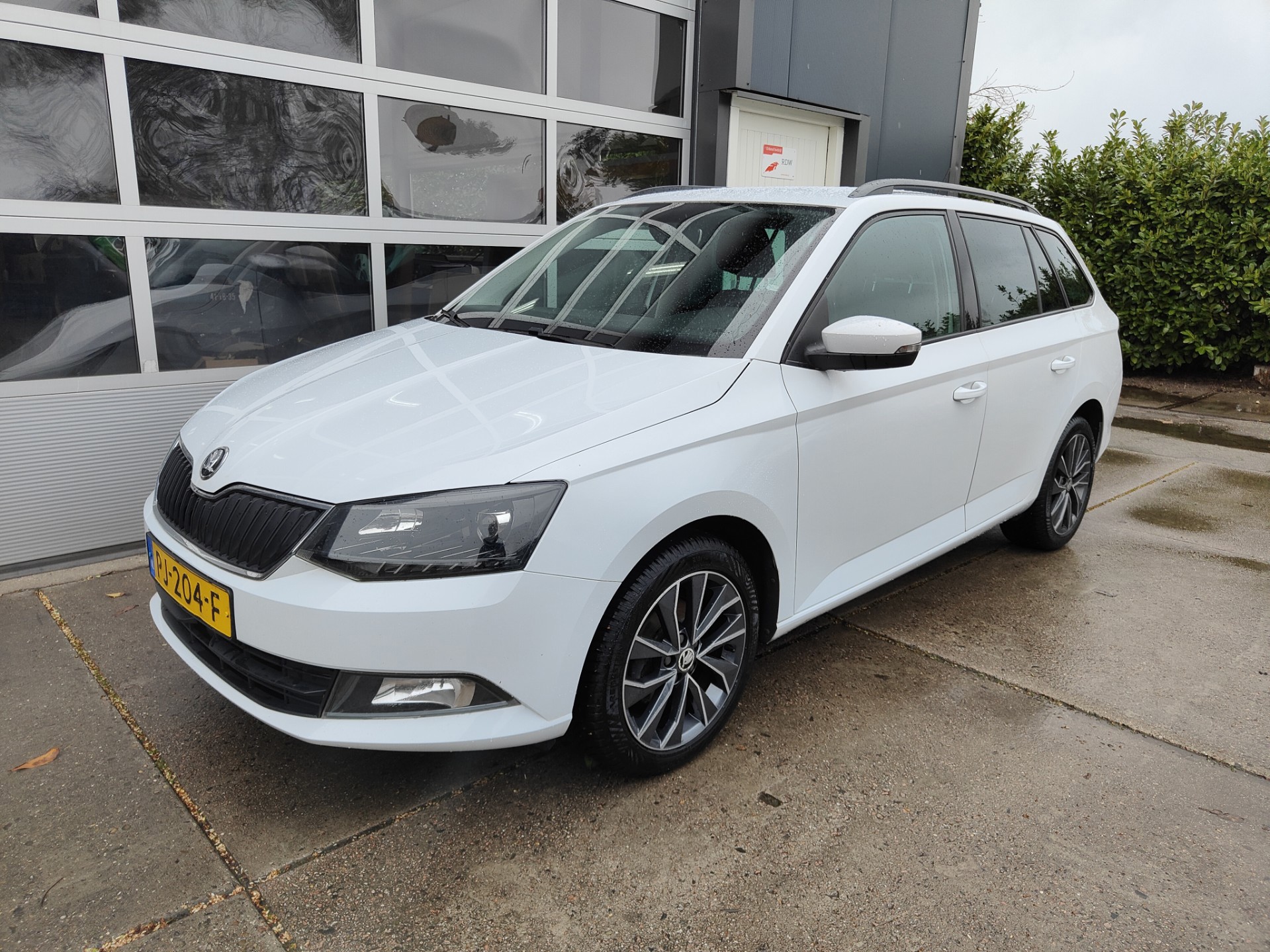 Skoda Fabia 1.2 TSI Drive 2017 - voorkant