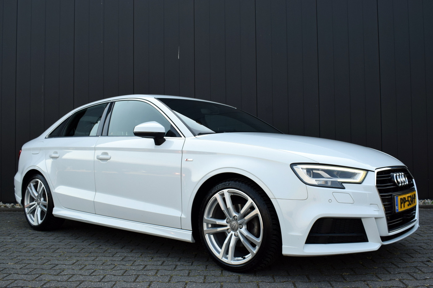 Foto van Audi A3 Limousine