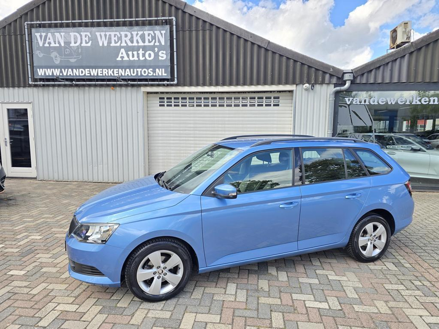Skoda Fabia 1.0 TSI Ambition Airco|Bluetooth|Isofix!!! 2018 - voorkant