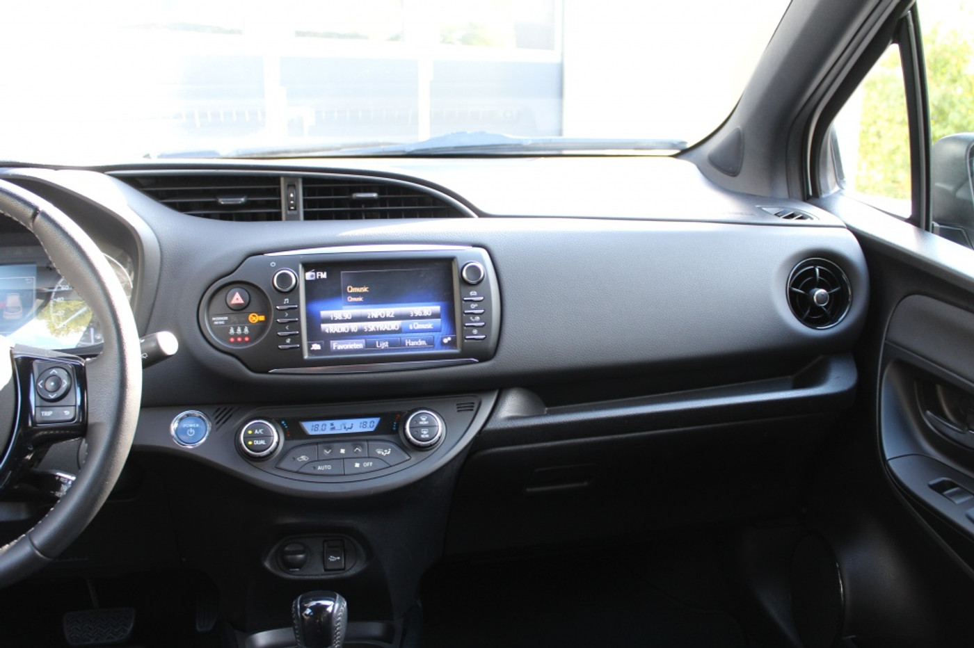 Foto van Toyota Toyota Yaris Hybrid