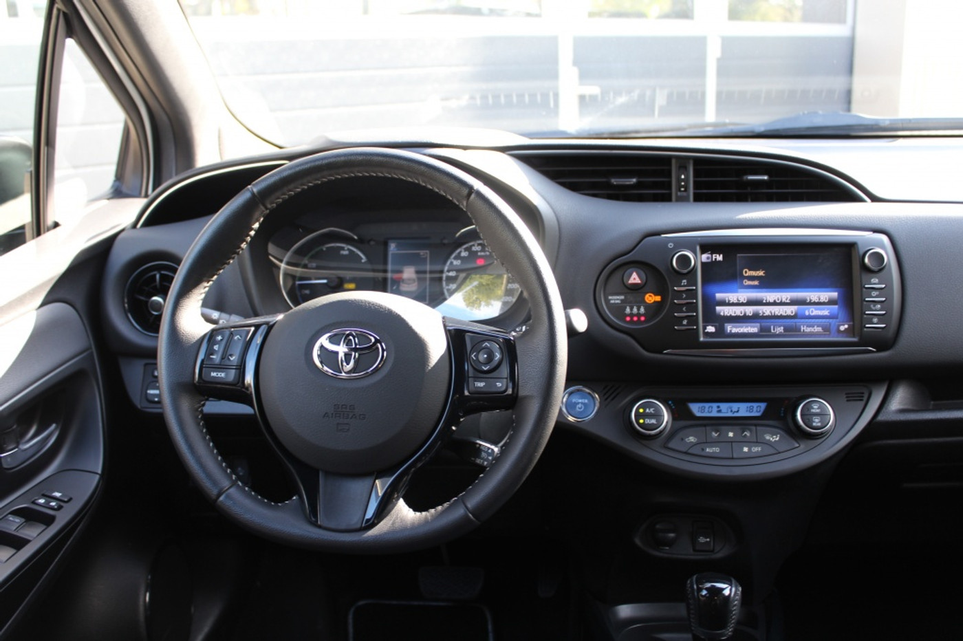 Foto van Toyota Toyota Yaris Hybrid