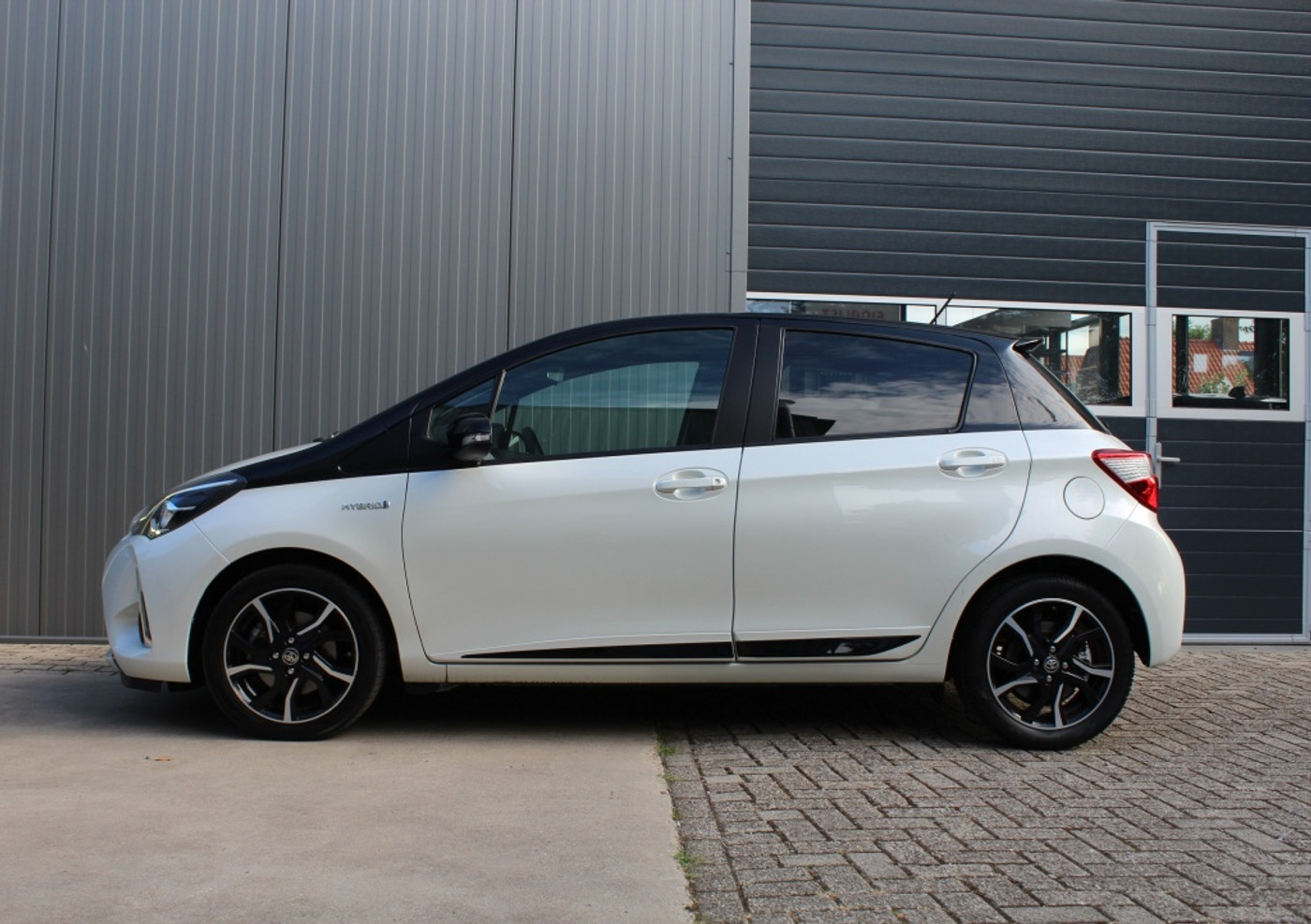 Foto van Toyota Toyota Yaris Hybrid